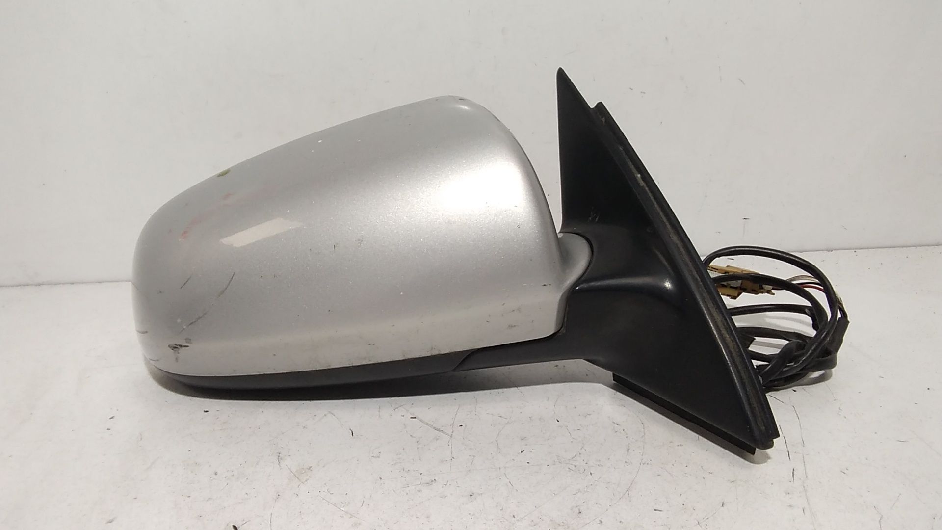 Retrovisore Est. Destro Usato