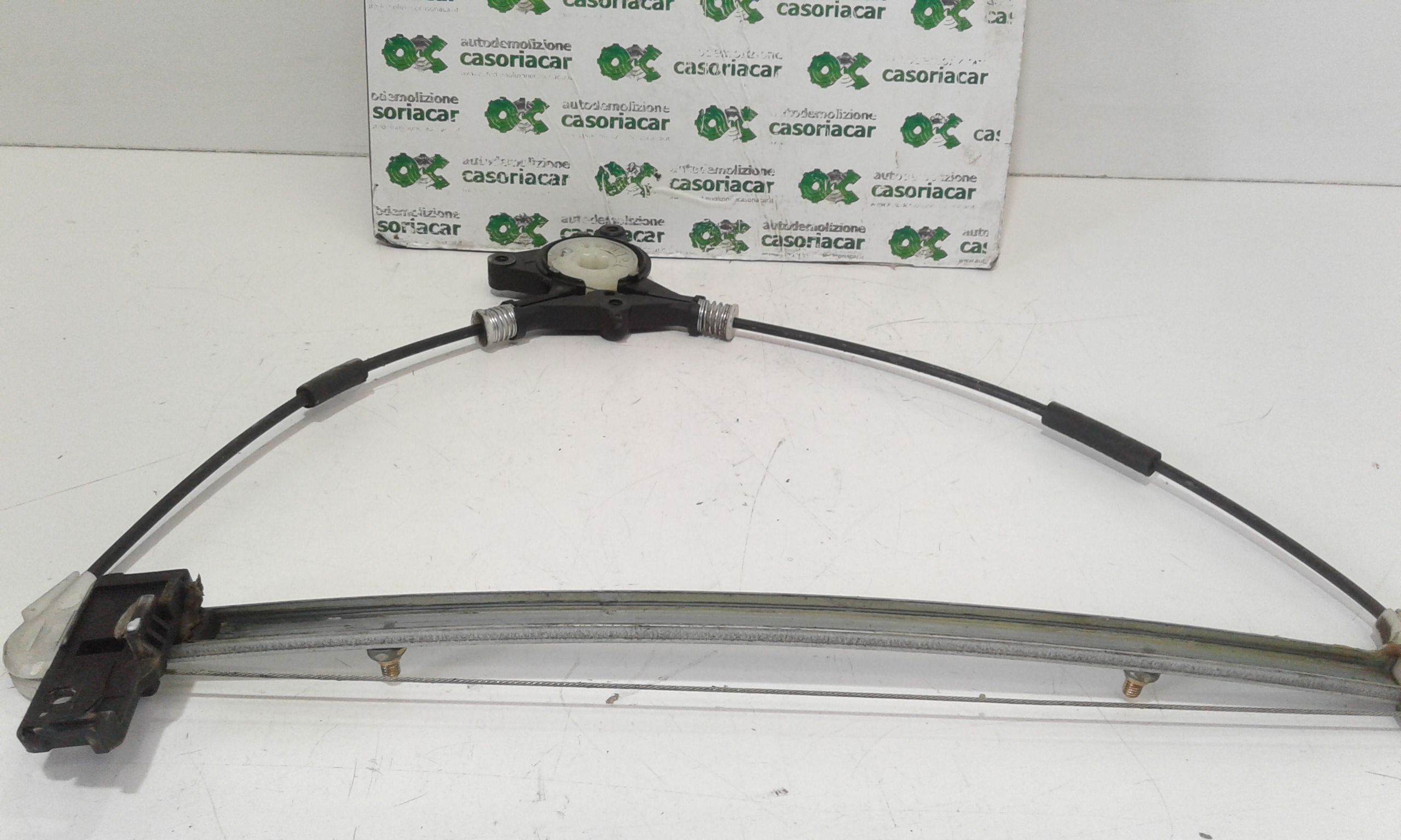 Alzacristallo Elettr. Porta Ant. Sinistro GJ6A59590G Usato