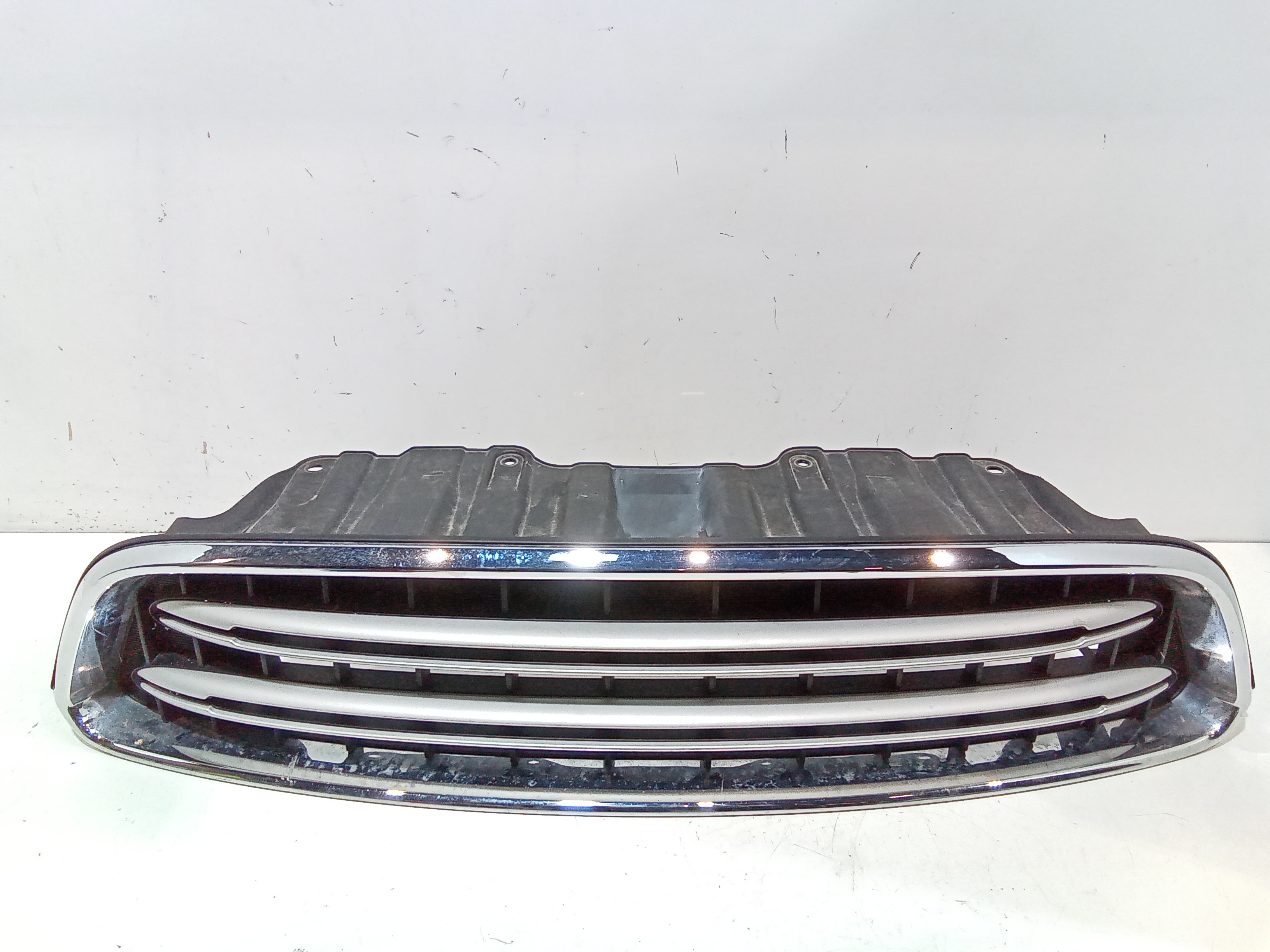 Griglia Paraurti Ant. 51119801918 Usato