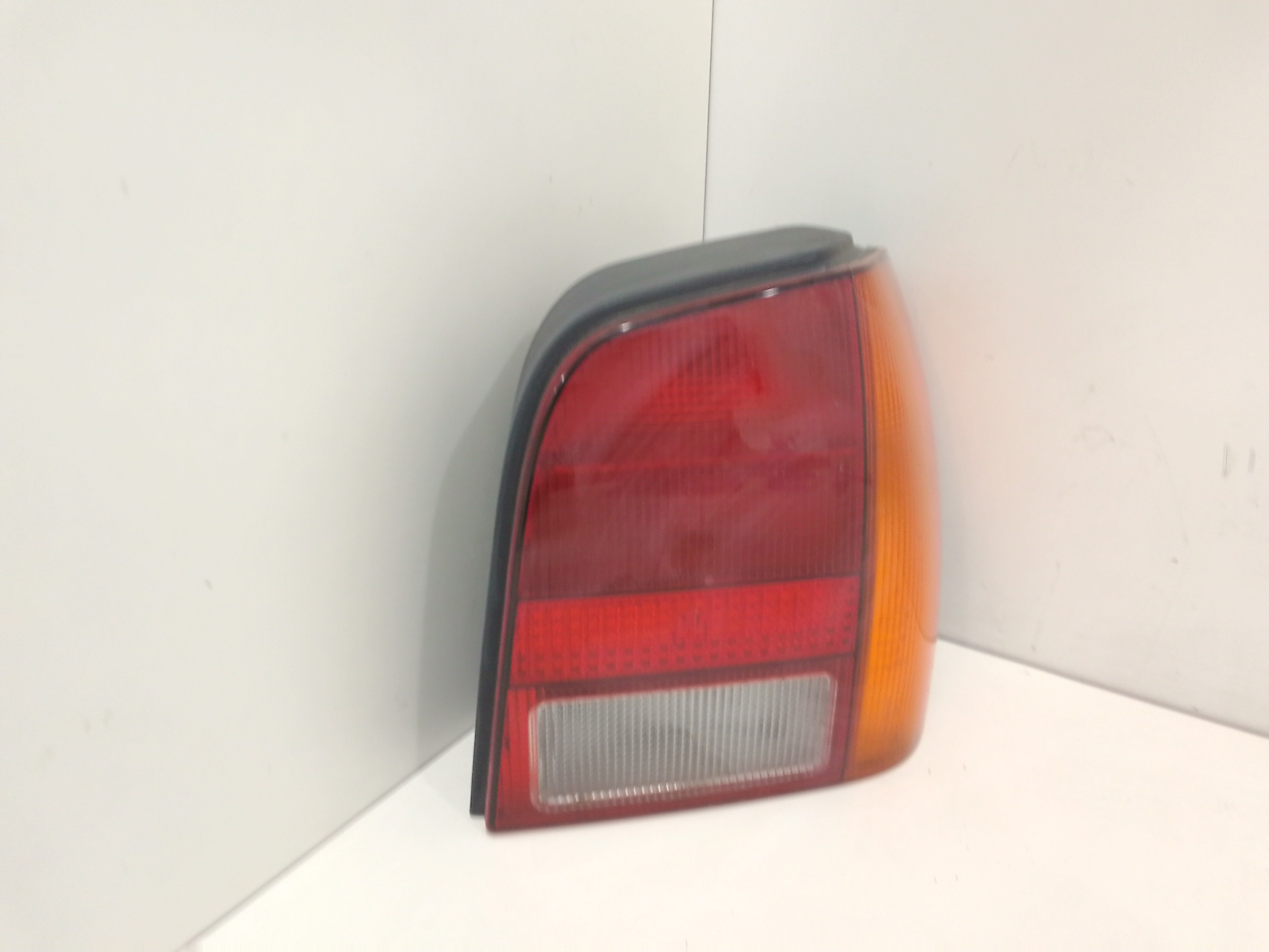 Fanale Post. Destro 6N0945096 Usato