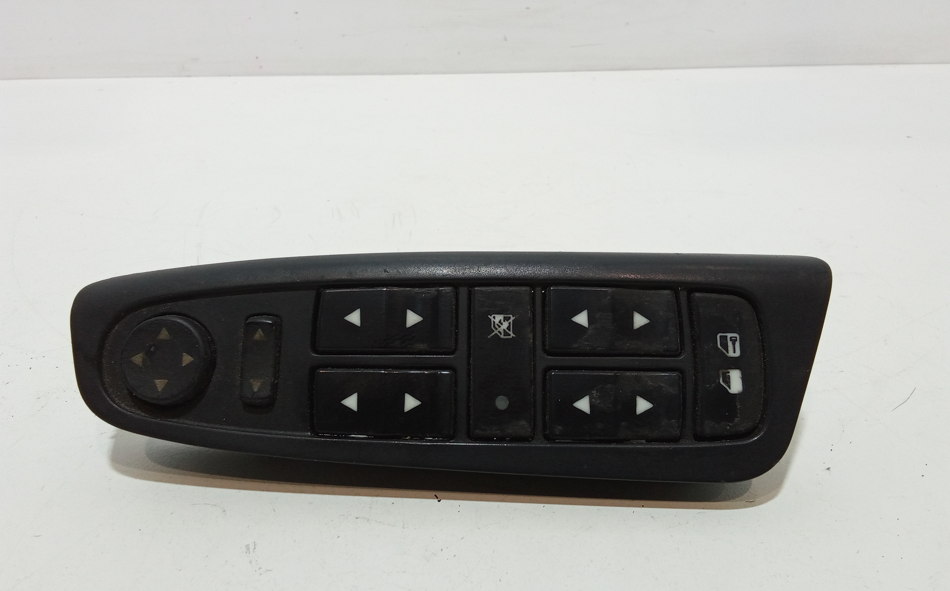 Interruttore Alzacristalli Porta Ant. Sinistro Usato