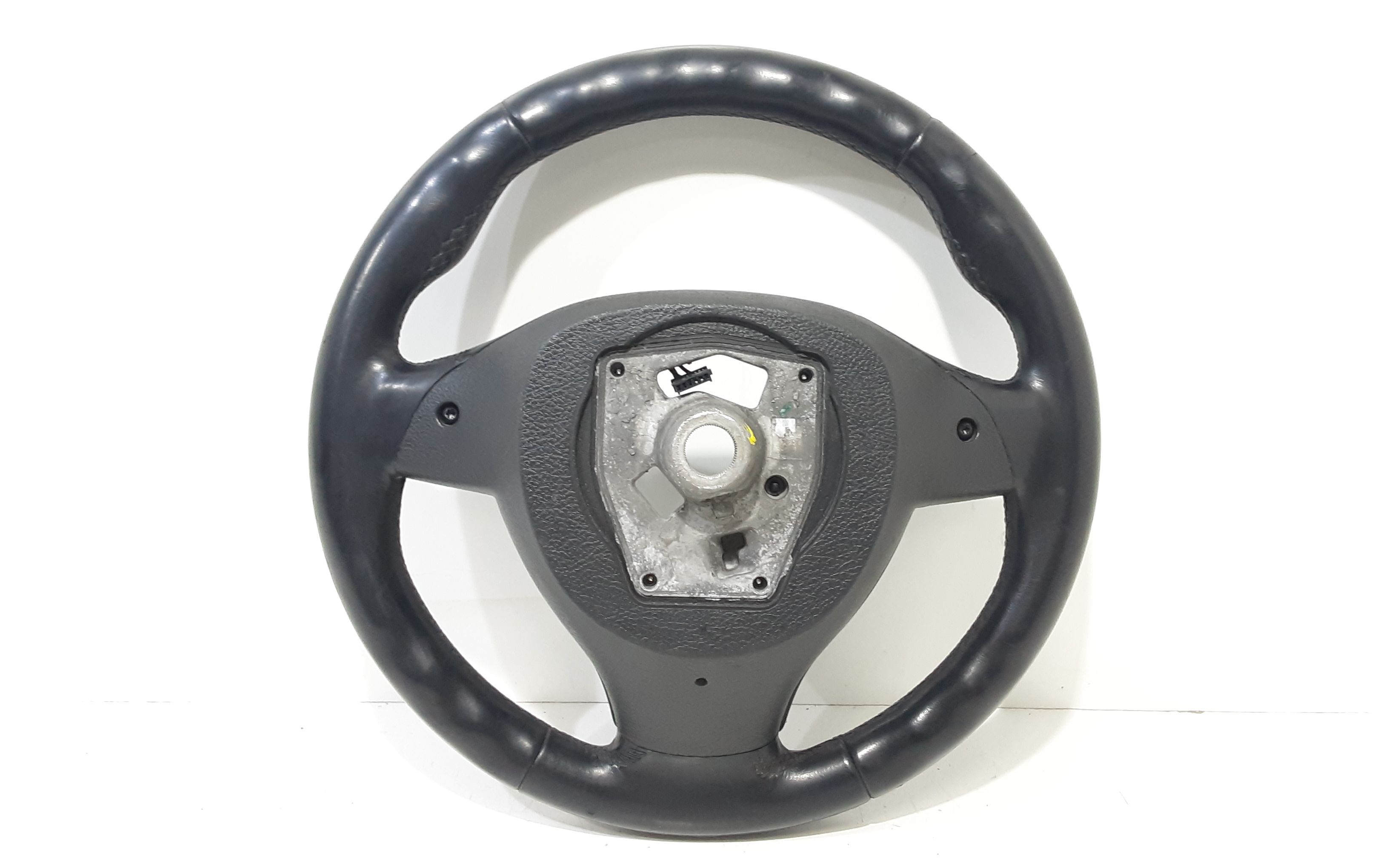 Volante 32336790886 Usato