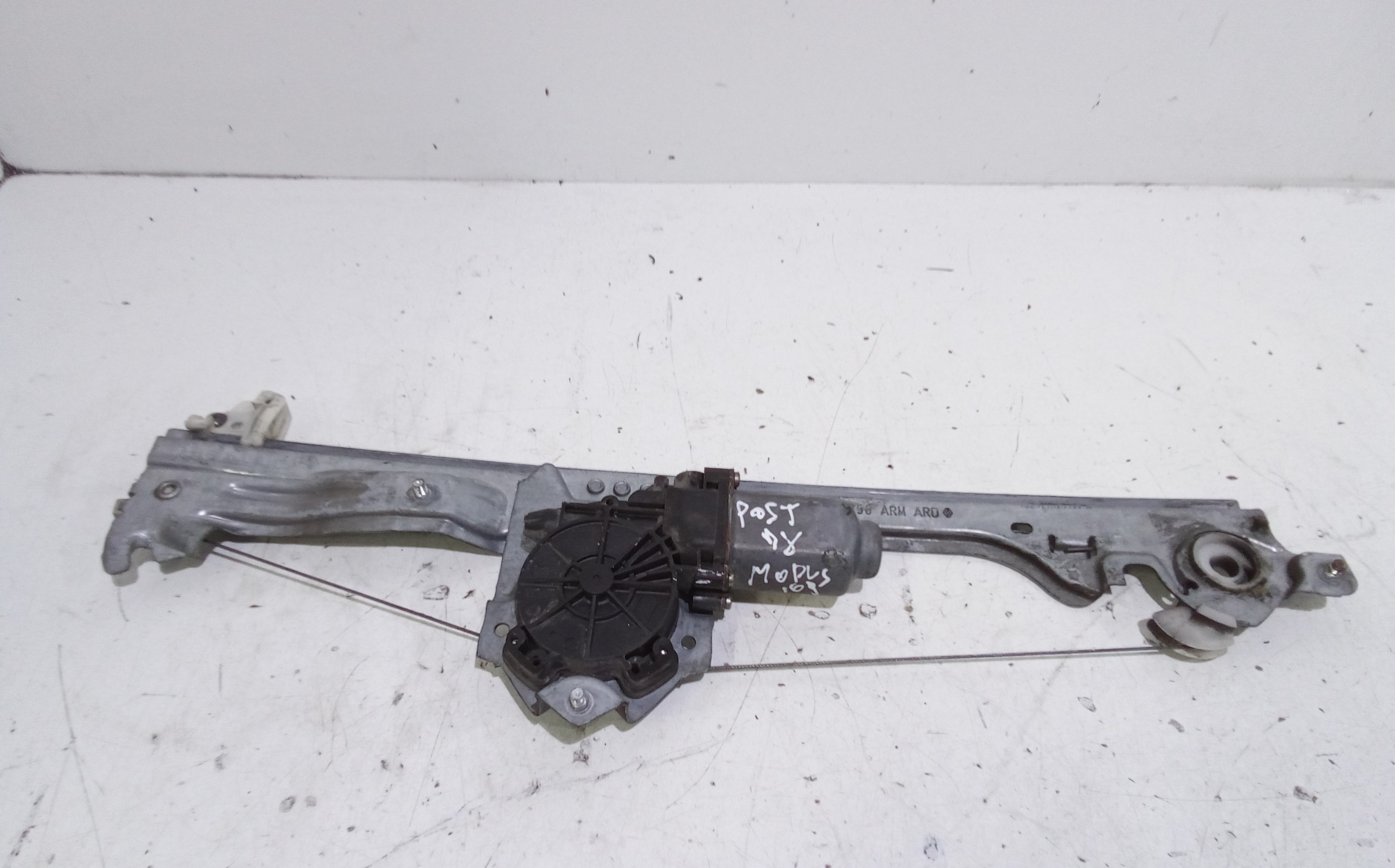 Alzacristallo Porta Post. Destro 8200219259 Usato