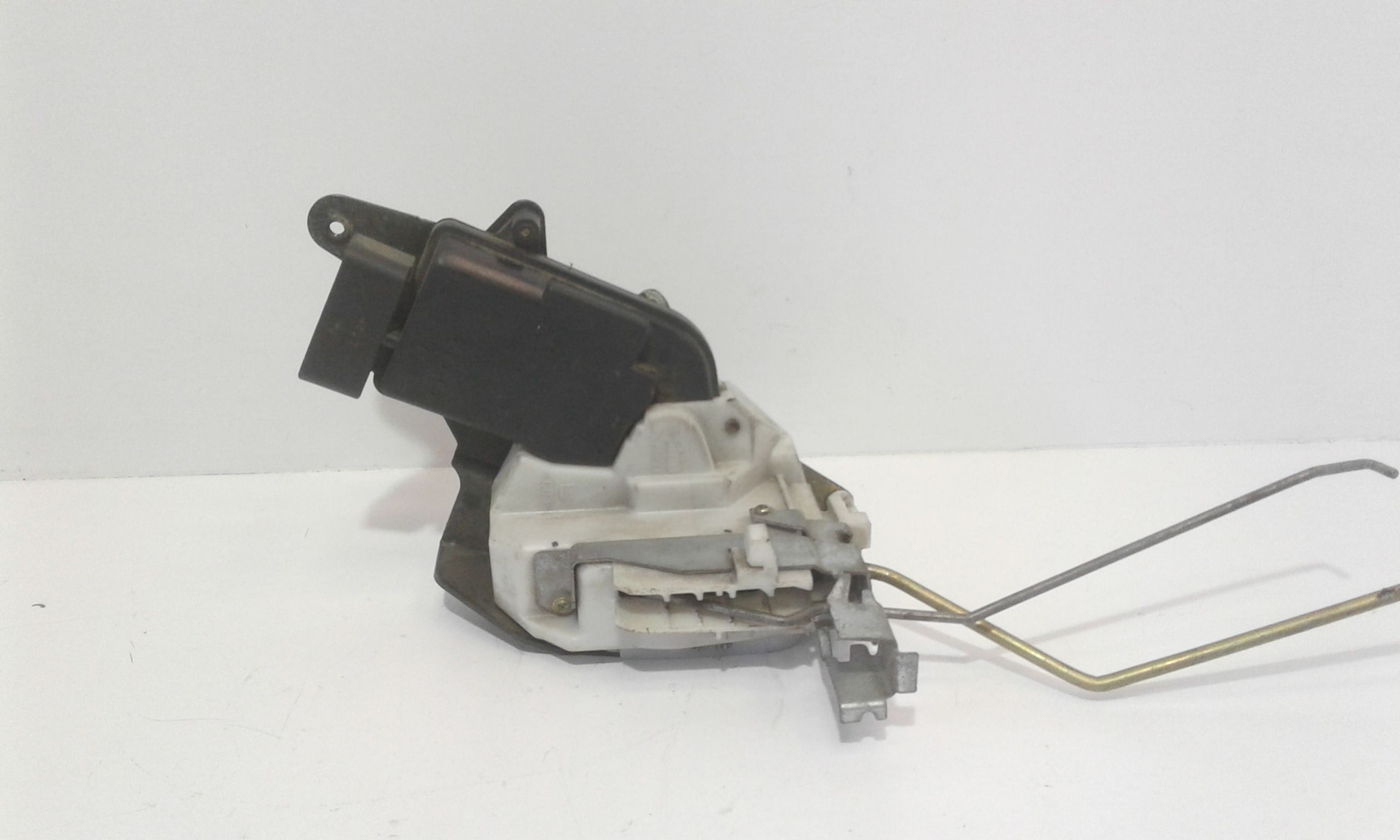 Serratura Porta Ant. Sinistro 8220254G20000 Usato