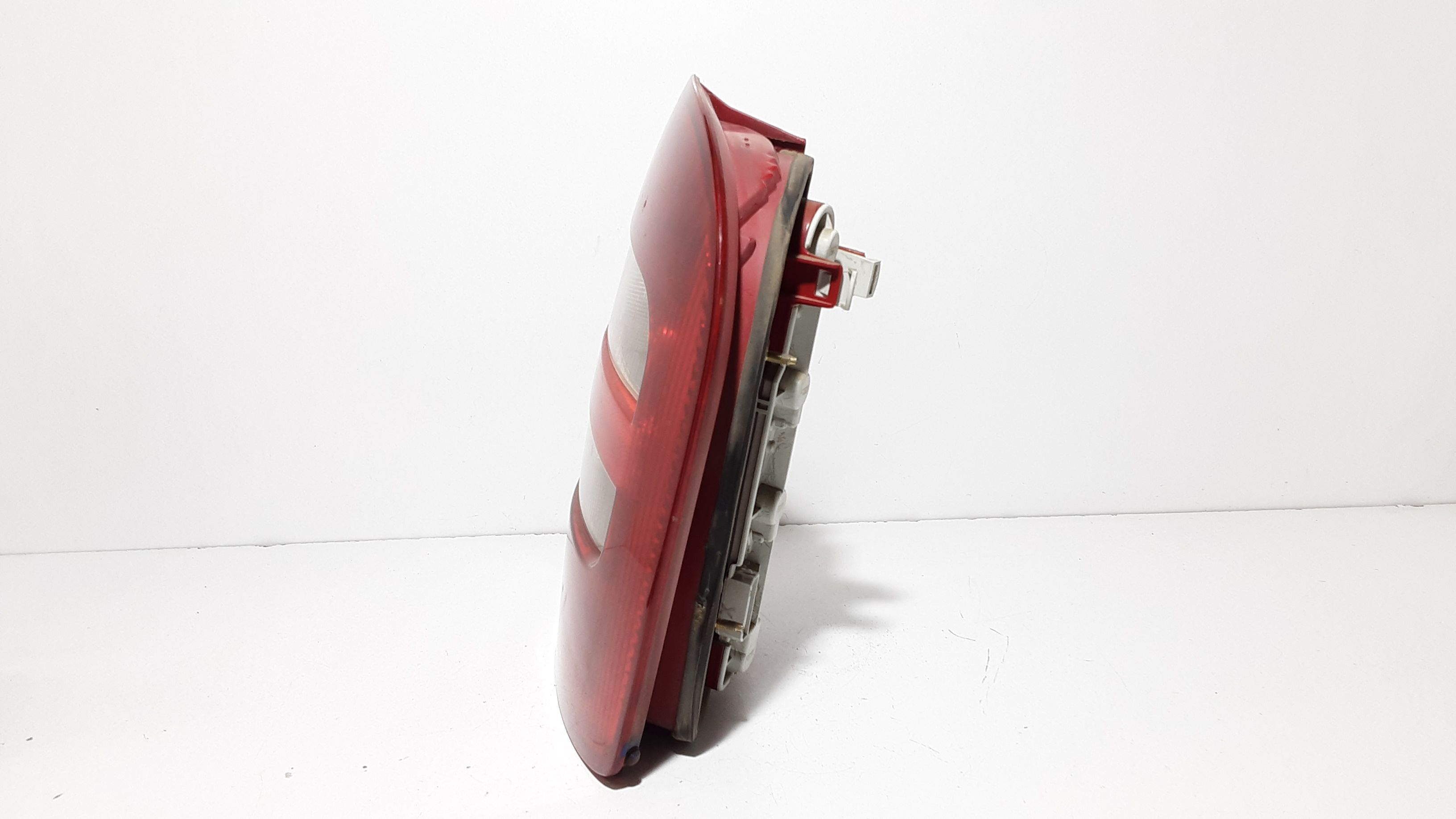 Fanale Post. Destro 6Y6945112C Usato