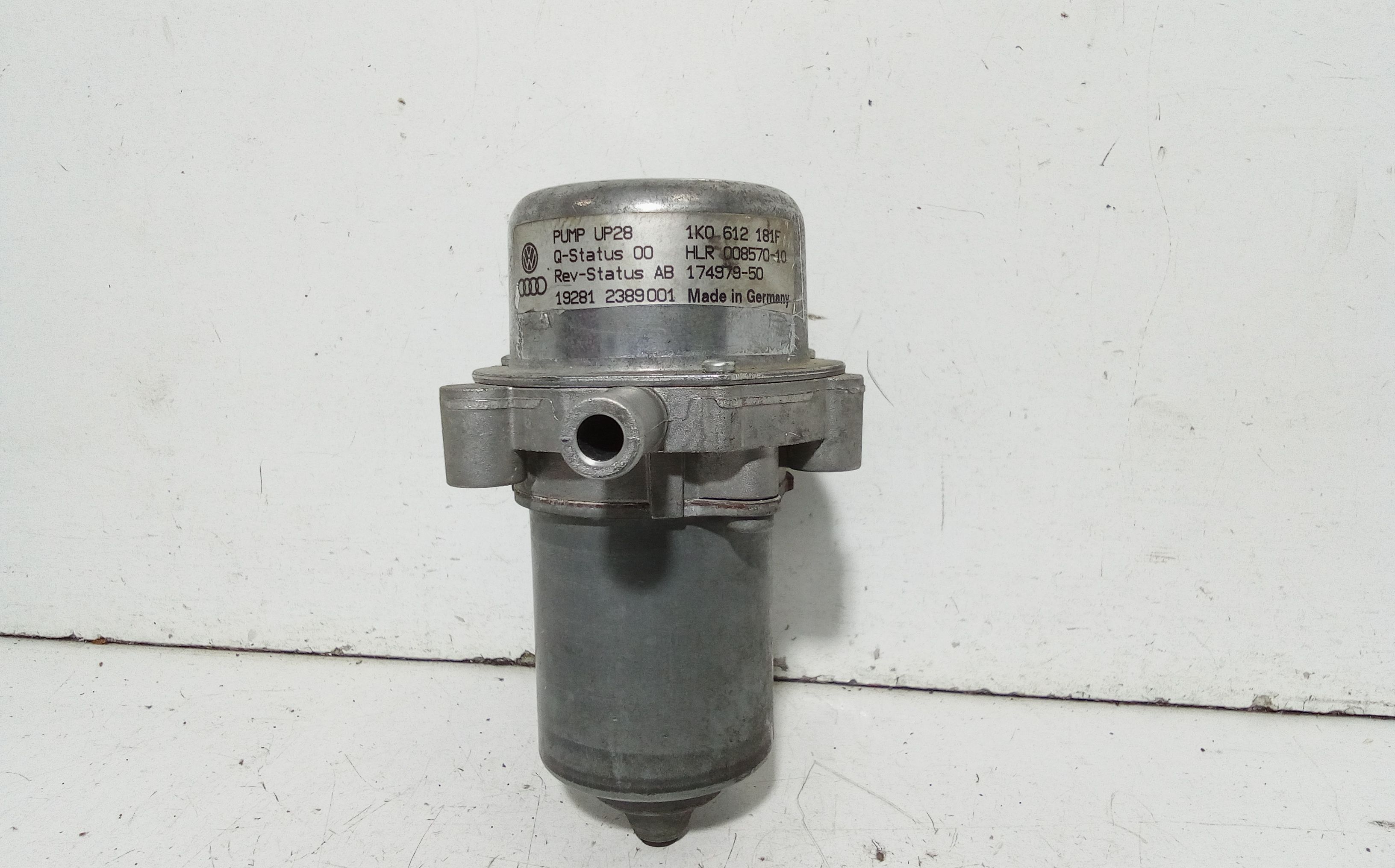 Pompa Vuoto 1K0612181F Usato