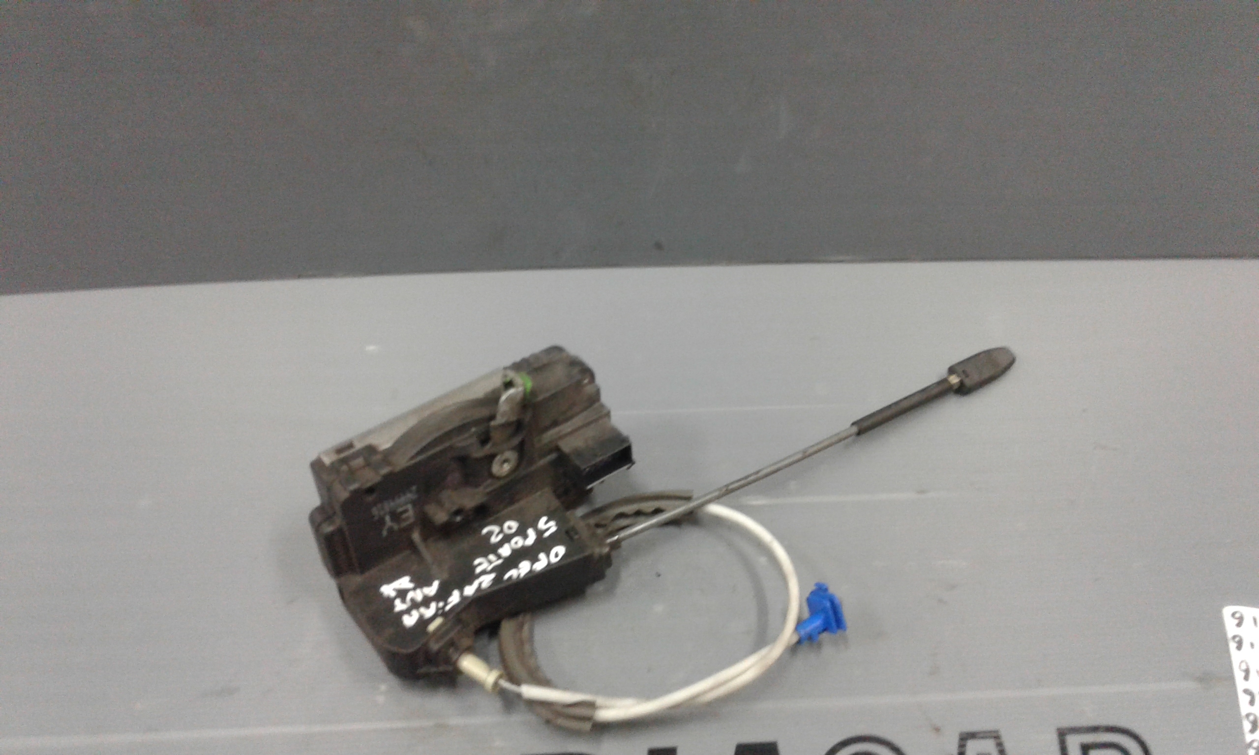 Serratura Porta Ant. Destro 24444016 Usato