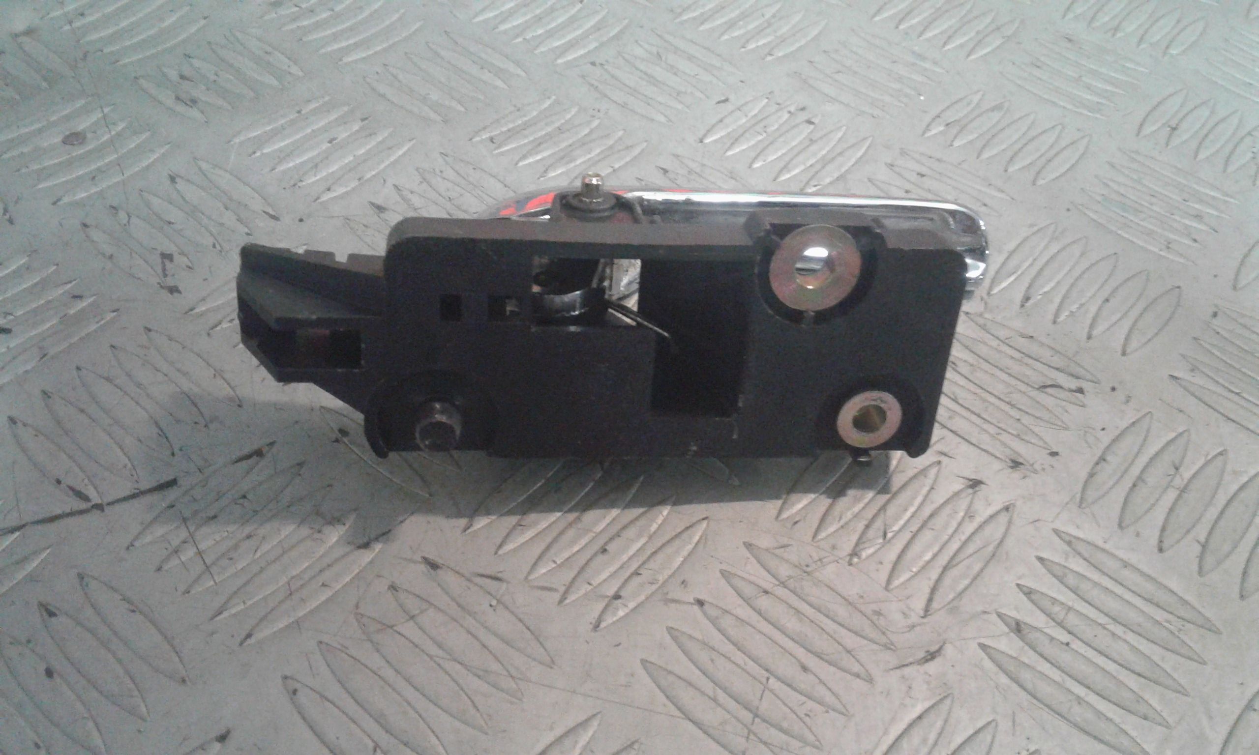 Maniglia Int. Apertura Porta Post. Sinistro 156017090 Usato