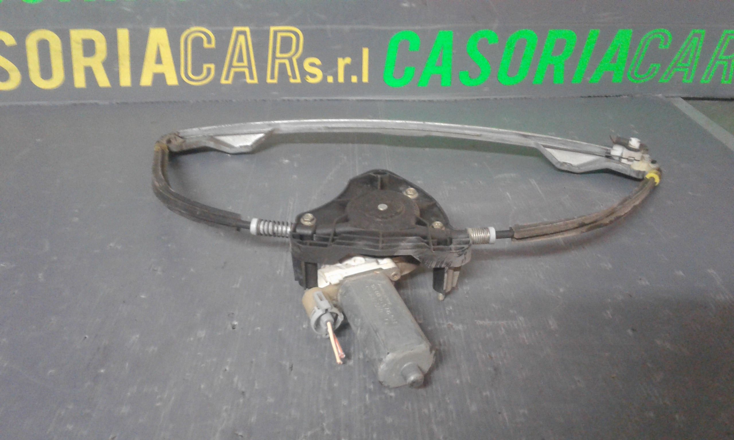 Alzacristallo Porta Ant. Destro 7700842238 Usato