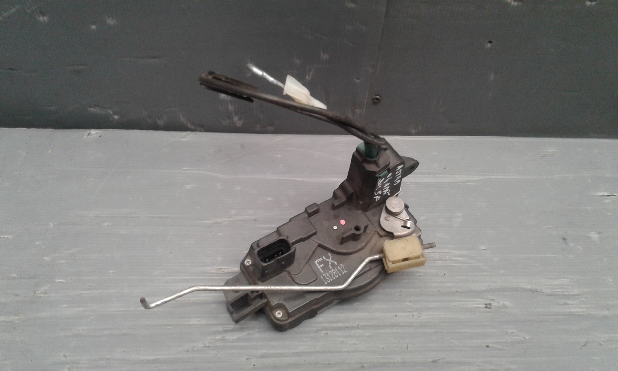 Serratura Porta Ant. Destro 13210741 Usato