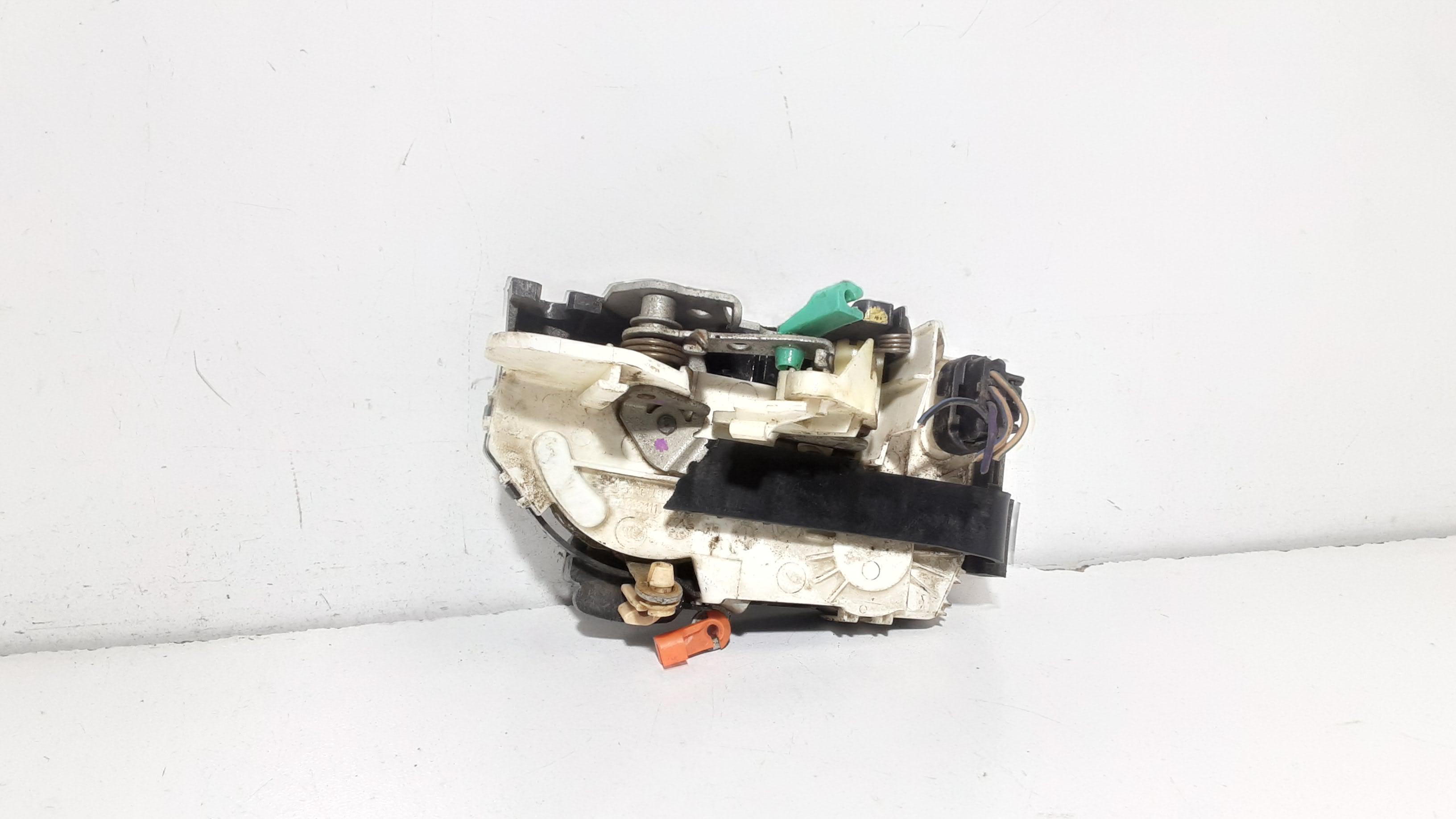 Serratura Porta Ant. Sinistro K04589409AG Usato