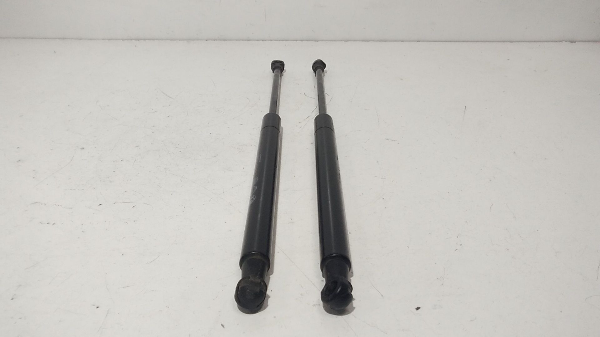 Cerniera Cofano Post. Destro Usato