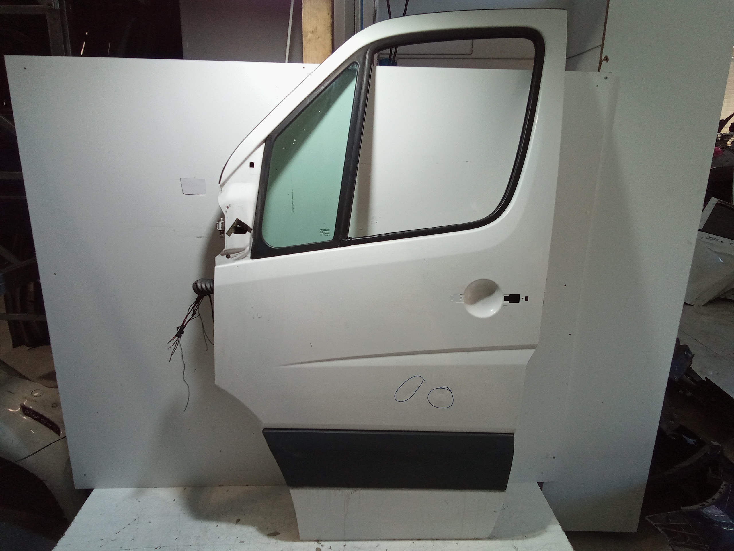 Porta Ant. Sinistro 2E0831051 Usato