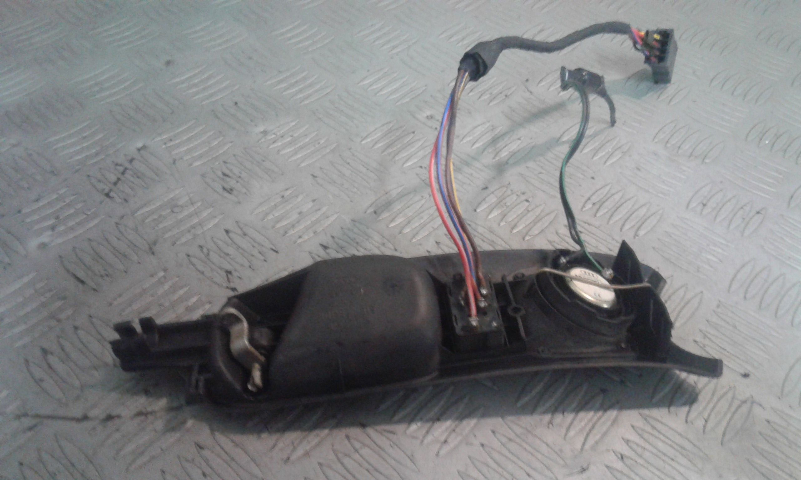 Maniglia Int. Apertura Porta Ant. Sinistro 8D083701901C Usato