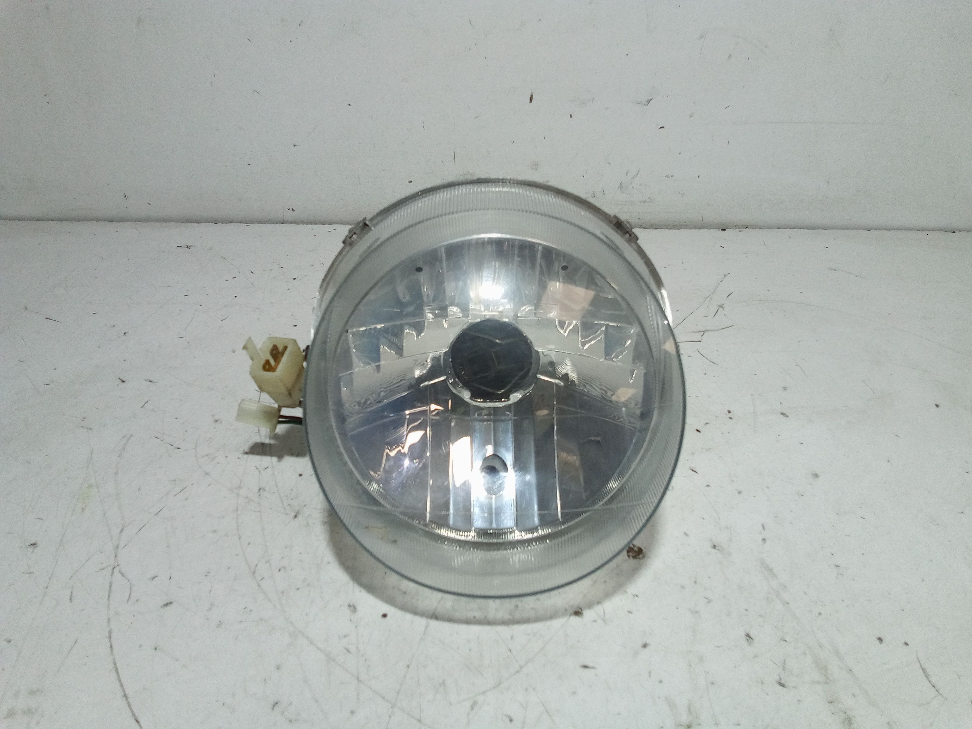 Faro Anteriore Usato