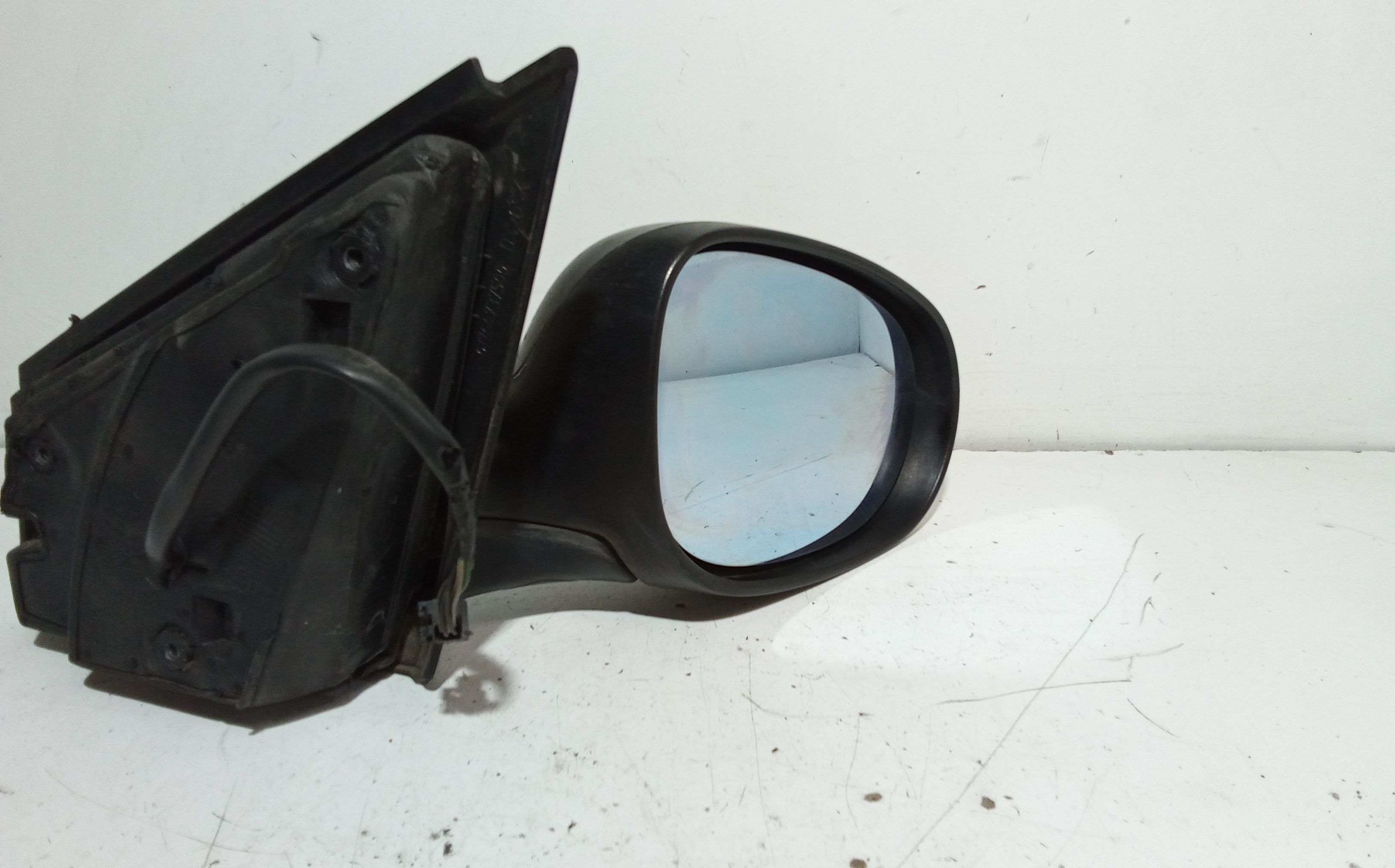 Retrovisore Est. Destro Usato