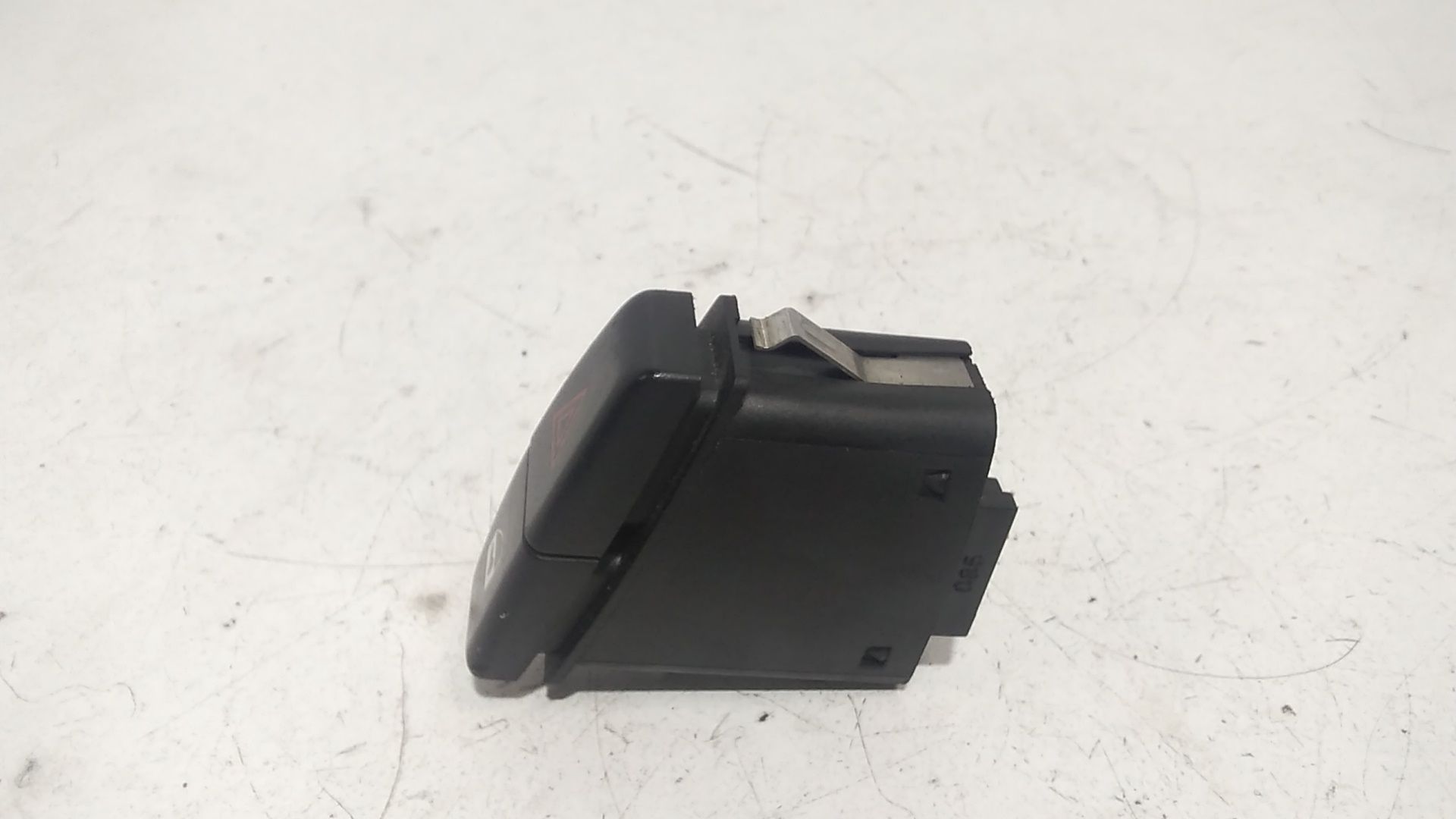 Interruttore Luci Emergenza 61316919506 Usato