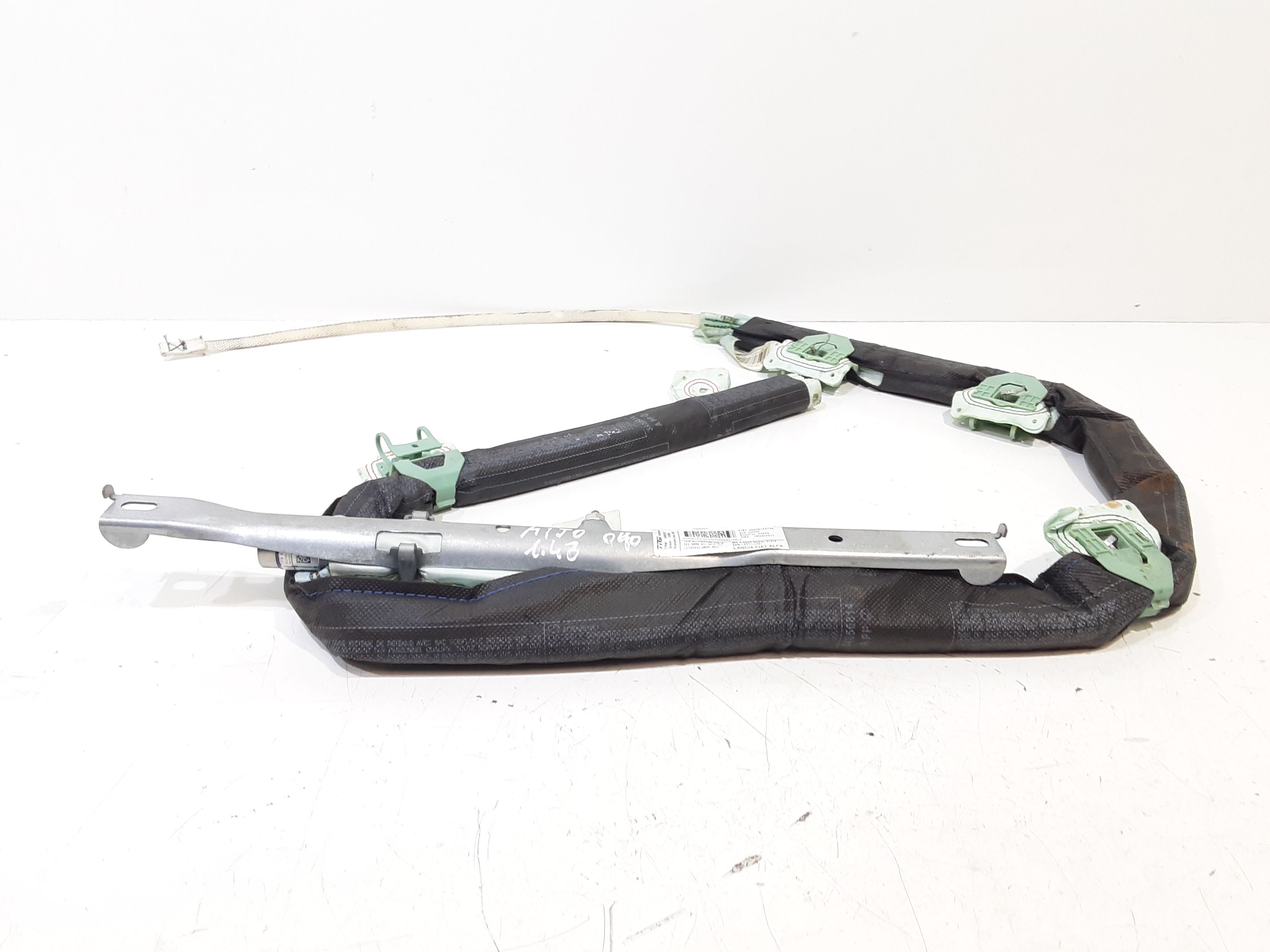 Dispositivo Airbag A Tendina Destro 51961950 Usato