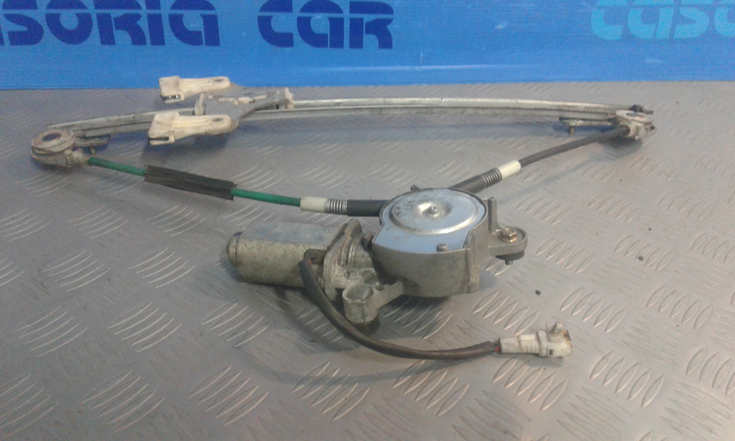 Alzacristallo Porta Ant. Destro 9206363 Usato