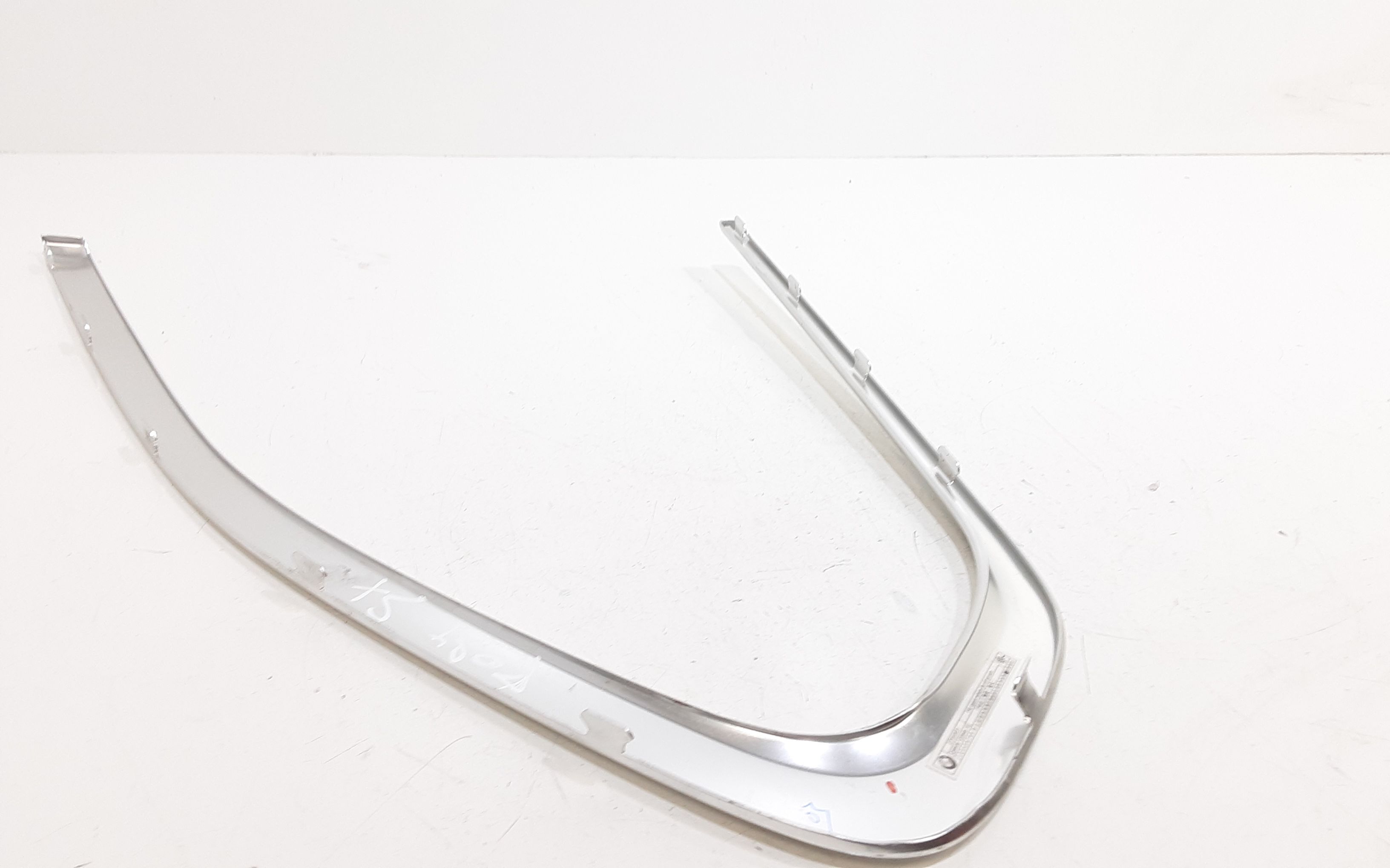 Modanatura Fisso Parafango Post. Sinistro Usato