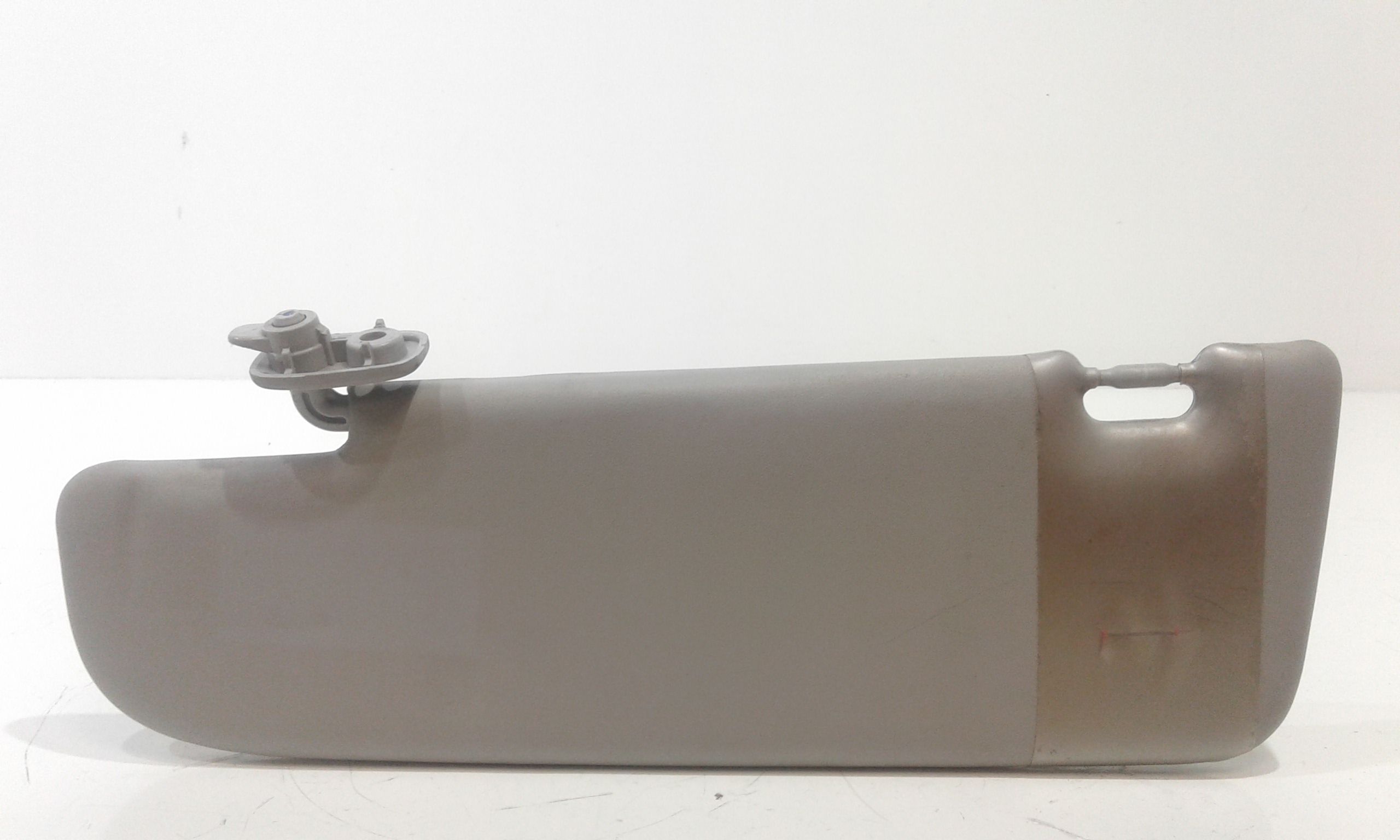 Aletta Parasole Parabrezza Sinistro 735660550 Usato