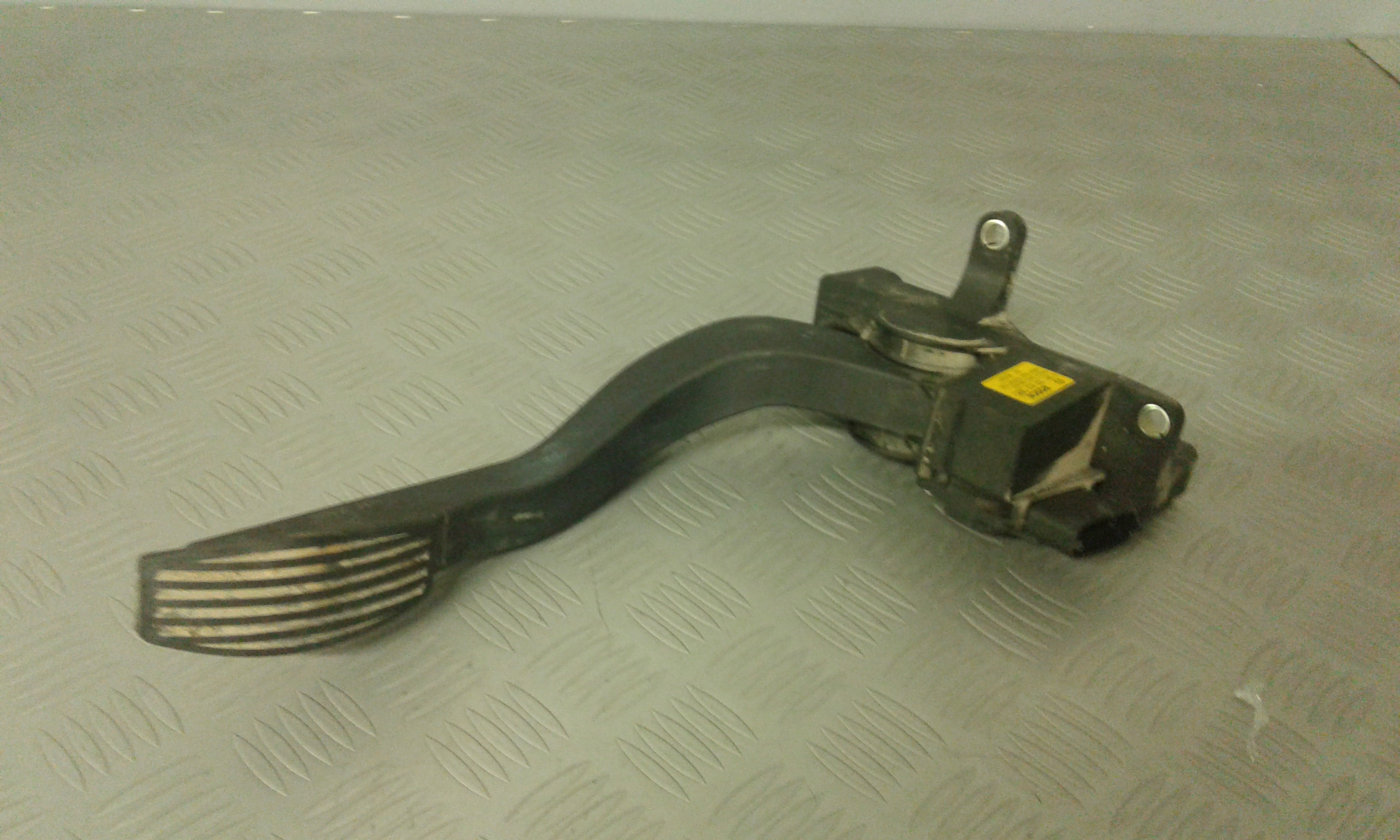 Pedale Acceleratore 504061734 Usato
