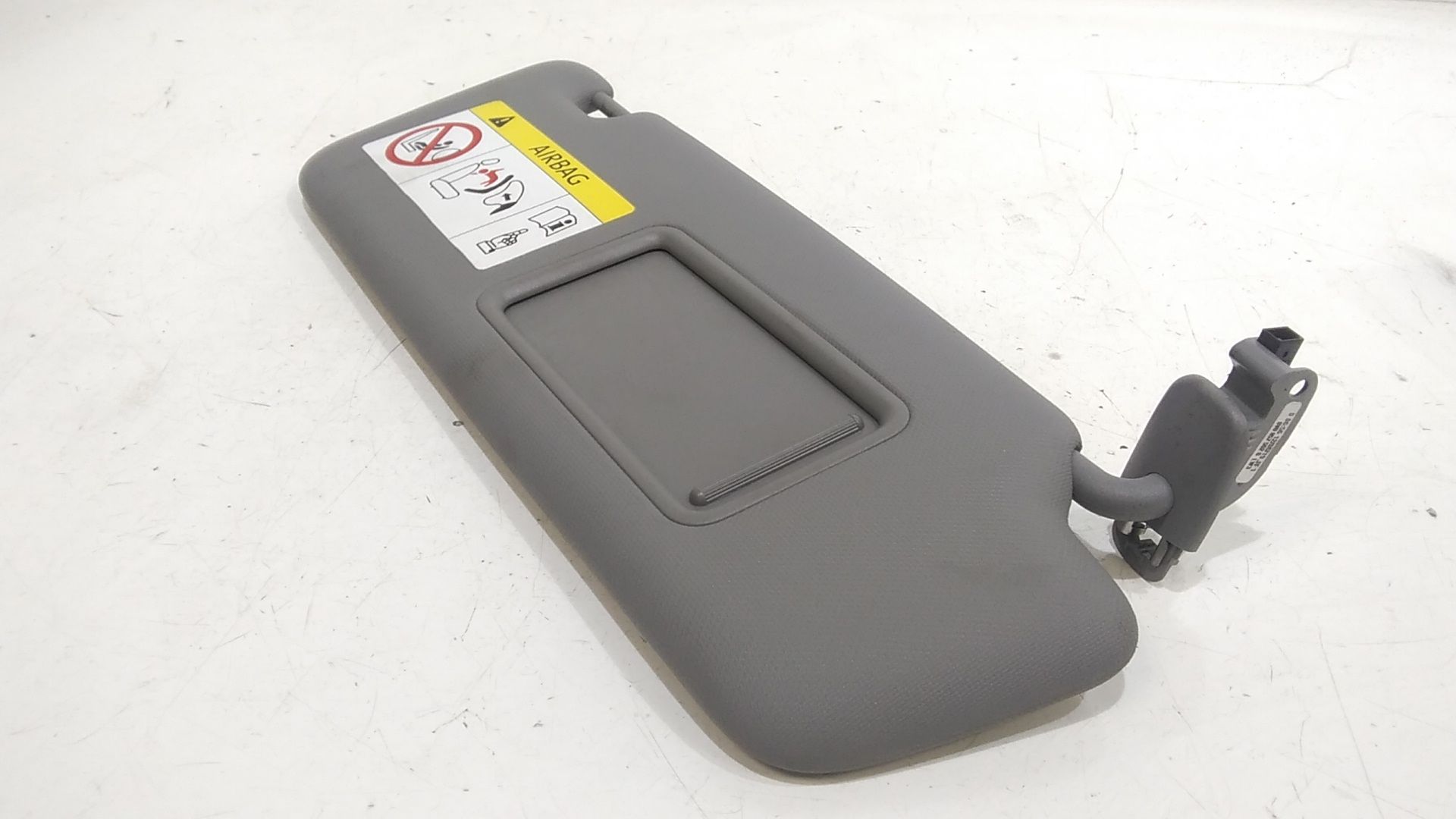 Aletta Parasole Parabrezza Destro 8V0857552S7C0 Usato