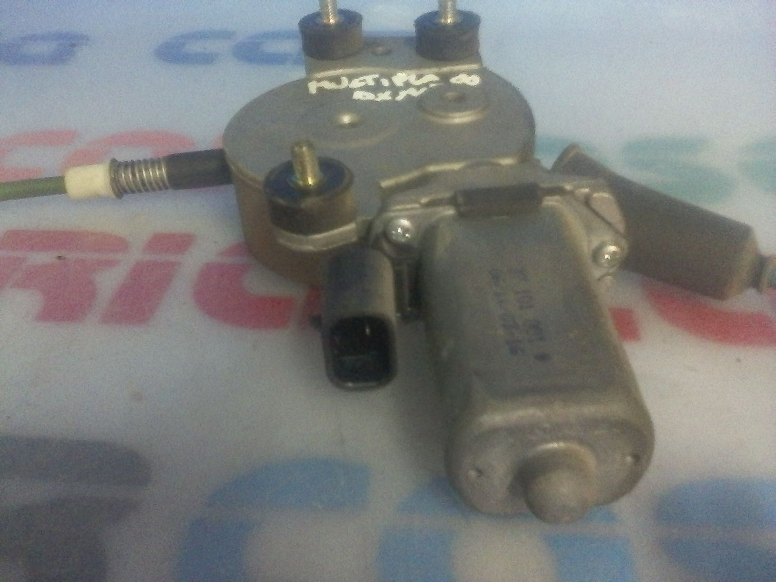 Alzacristallo Porta Ant. Destro Usato