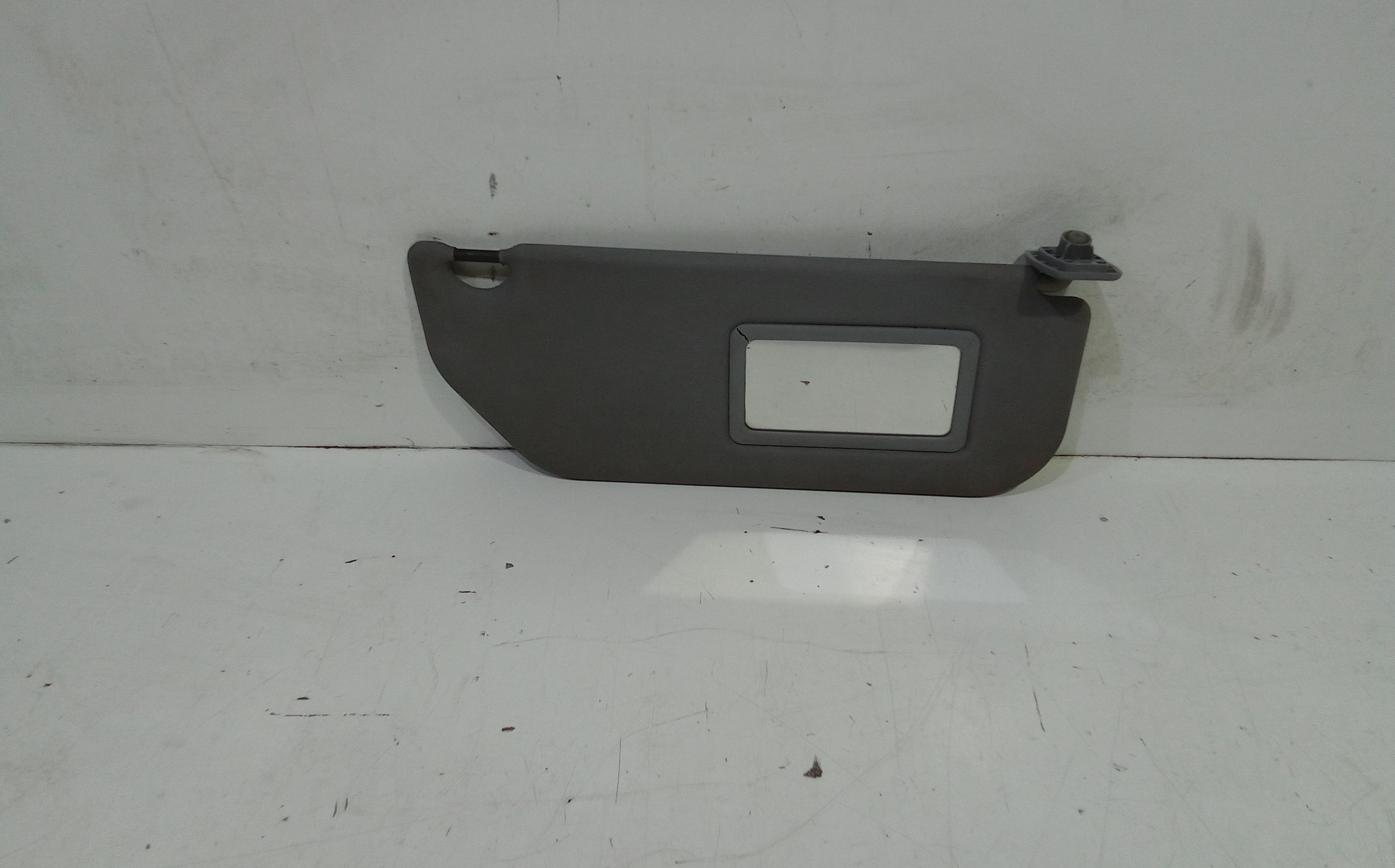 Aletta Parasole Parabrezza Destro Usato