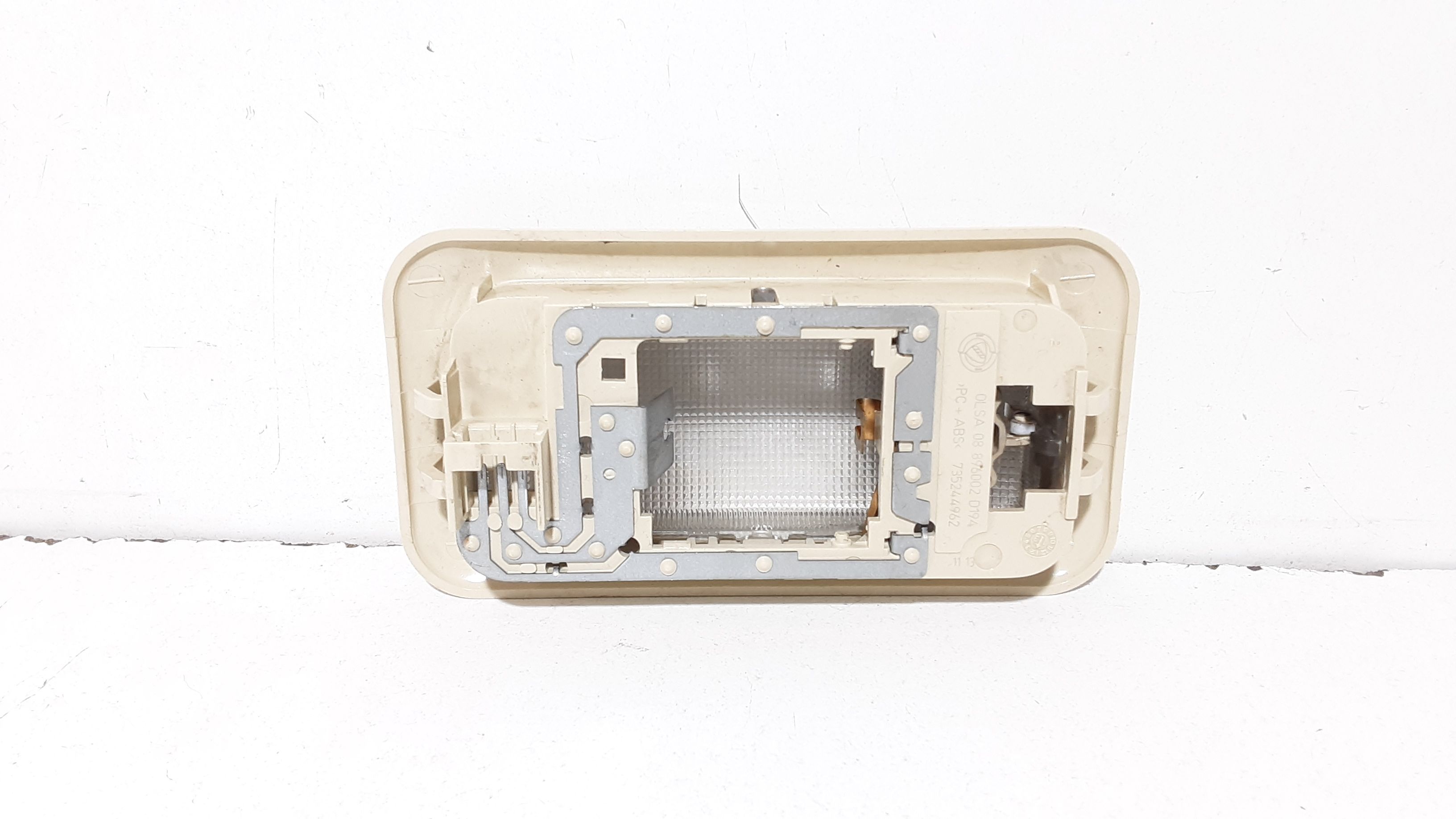 Luce Cortesia Ant. Tetto 735451740 Usato