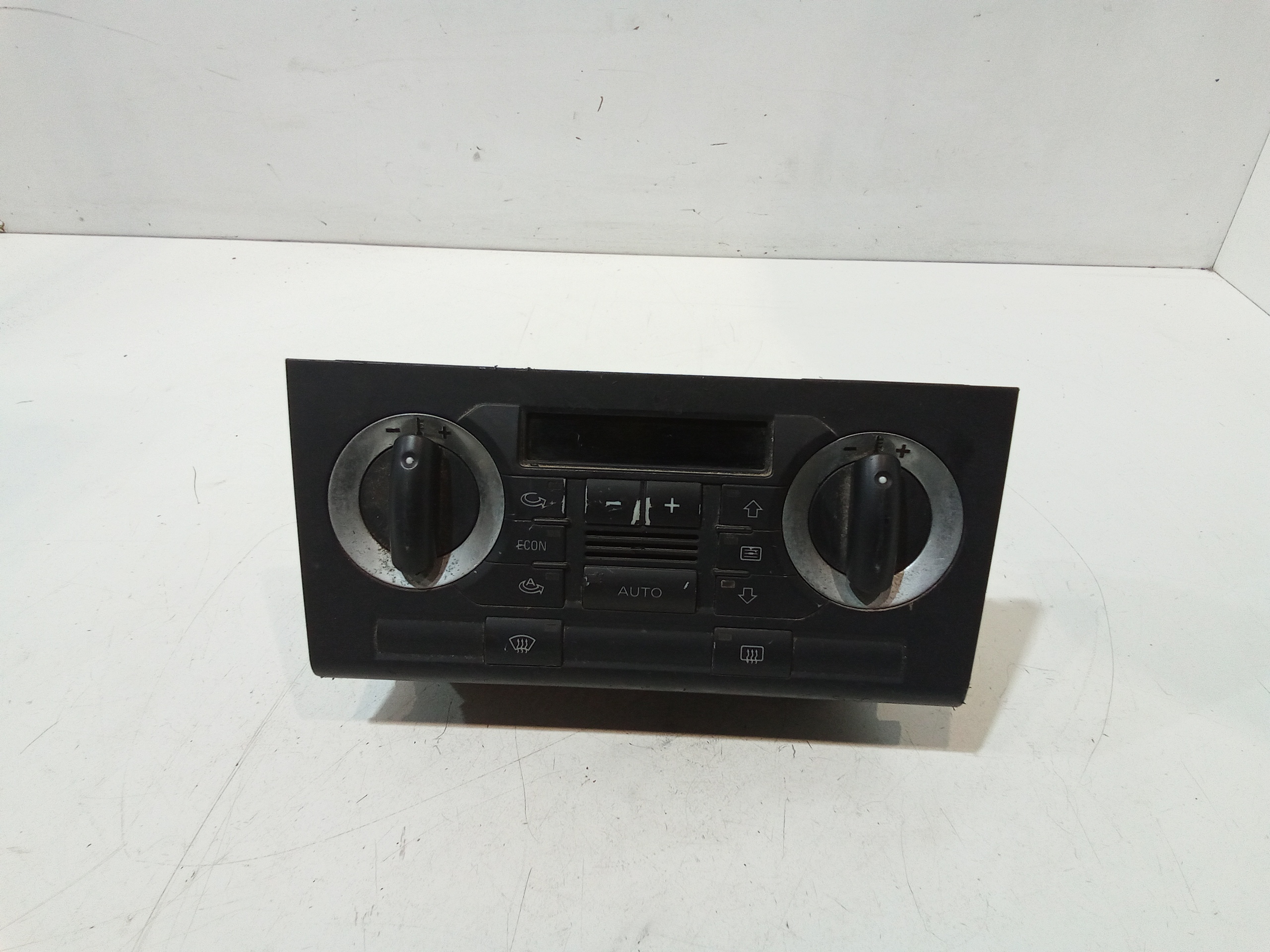 Blocco Comando Climatizzazione 8P0819047K5PR Usato