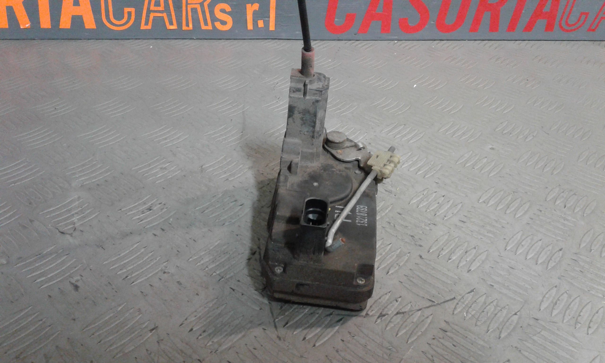 Serratura Porta Post. Destro 13210737 Usato