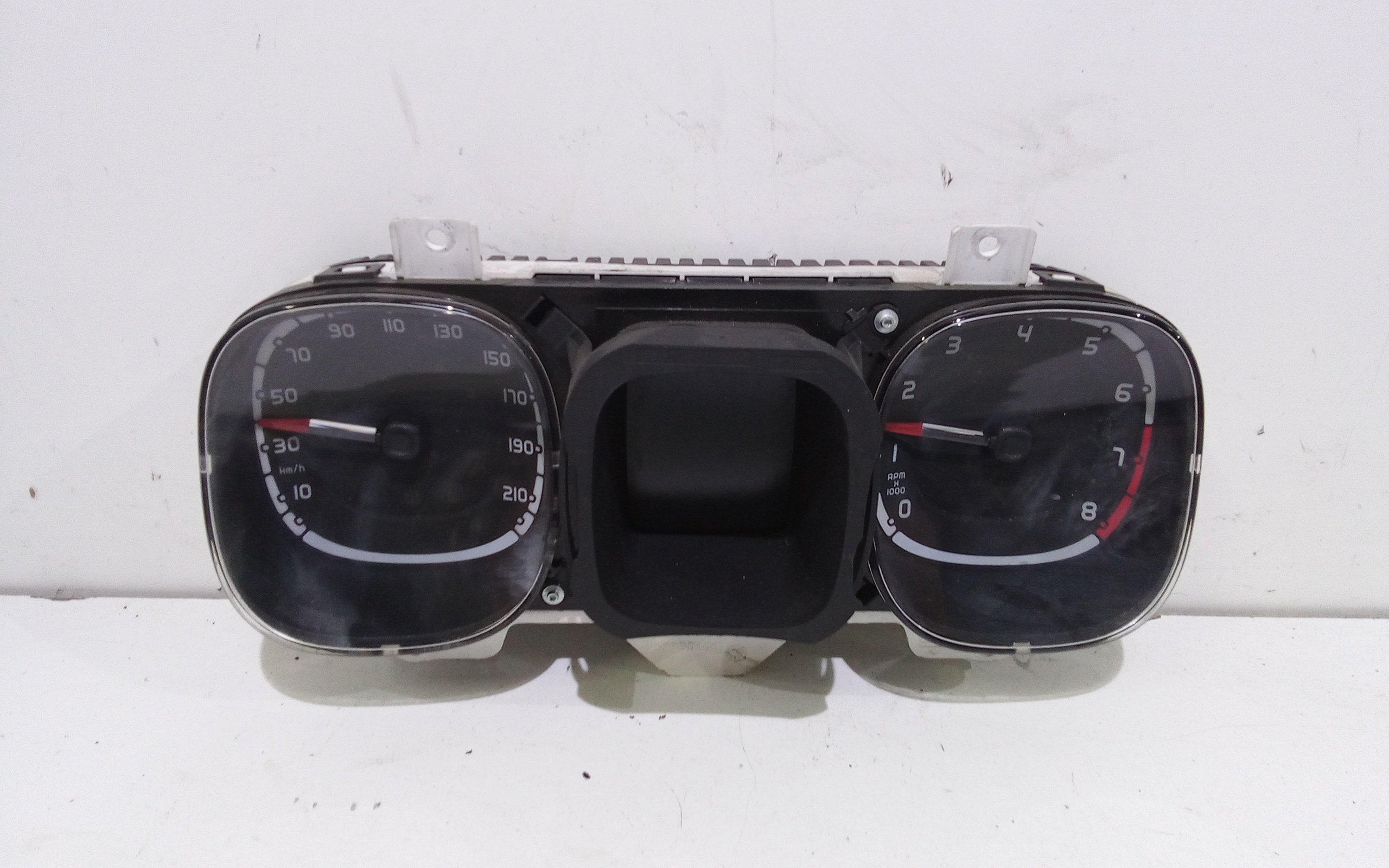 Quadro Portastrumenti 51988483 Usato