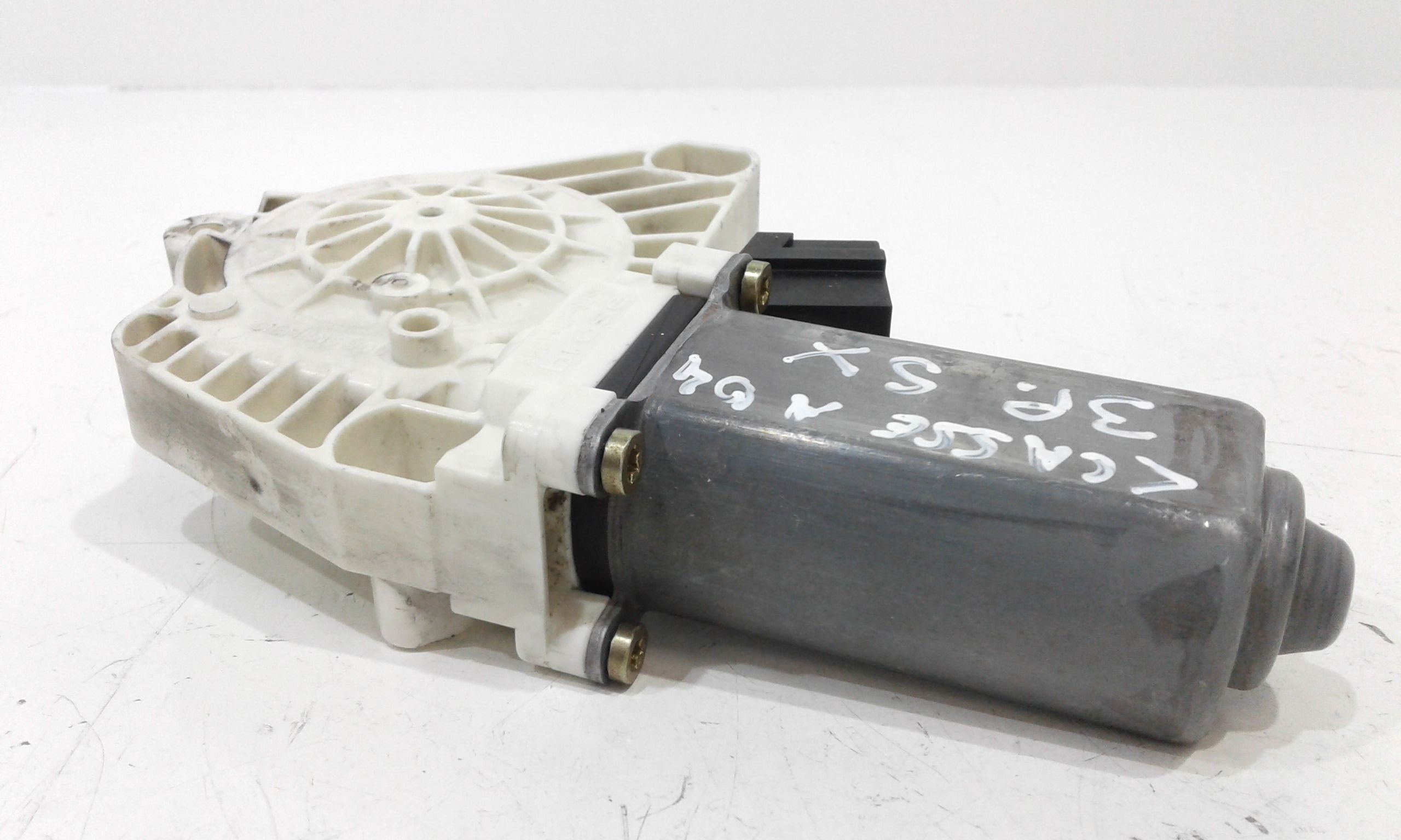 Motorino Alzacristallo Porta Ant. Sinistro A1698204142 Usato