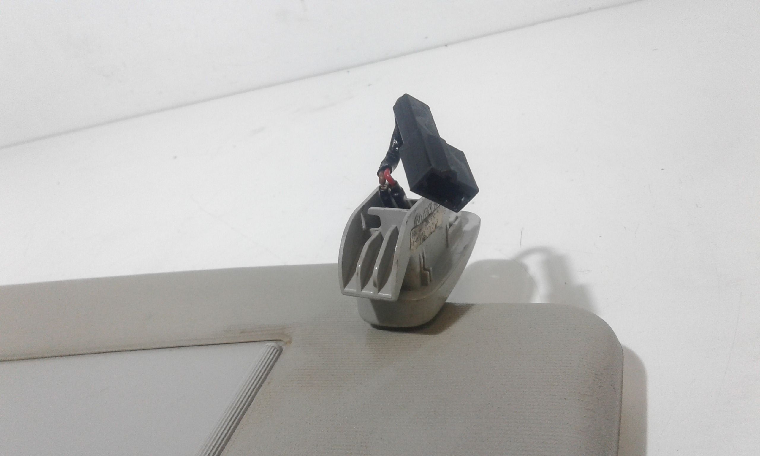 Aletta Parasole Parabrezza Destro 6Q0857552F2F4 Usato