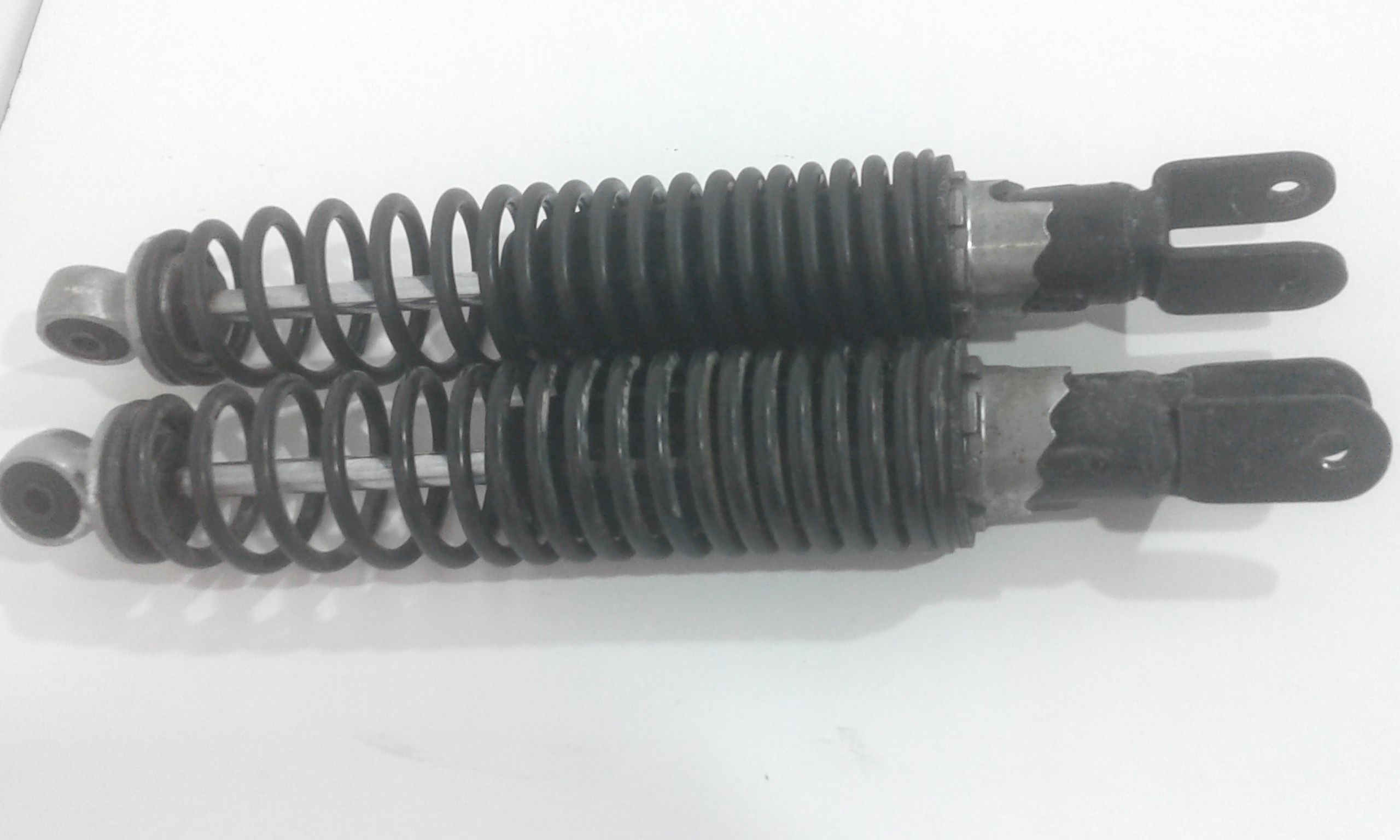 Ammortizzatore Post. Destro + Ammortizzatore Post. Sinistro Usato