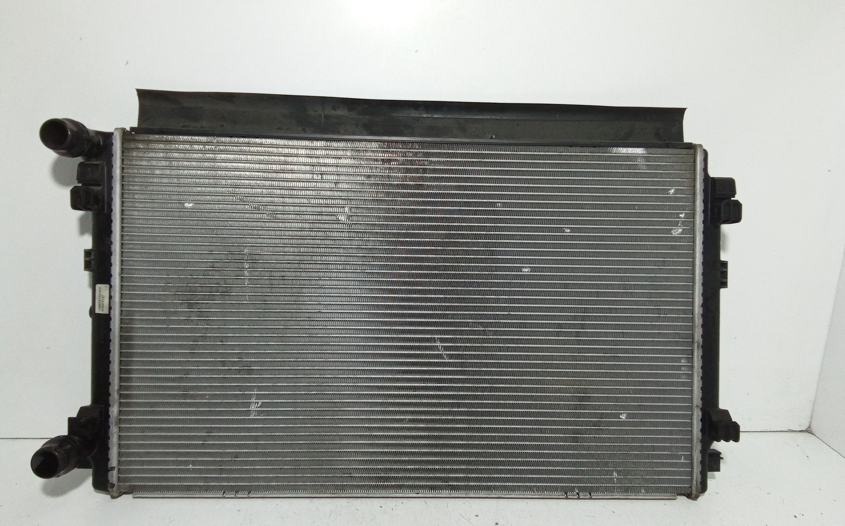 Radiatore 5Q0121251GN Usato