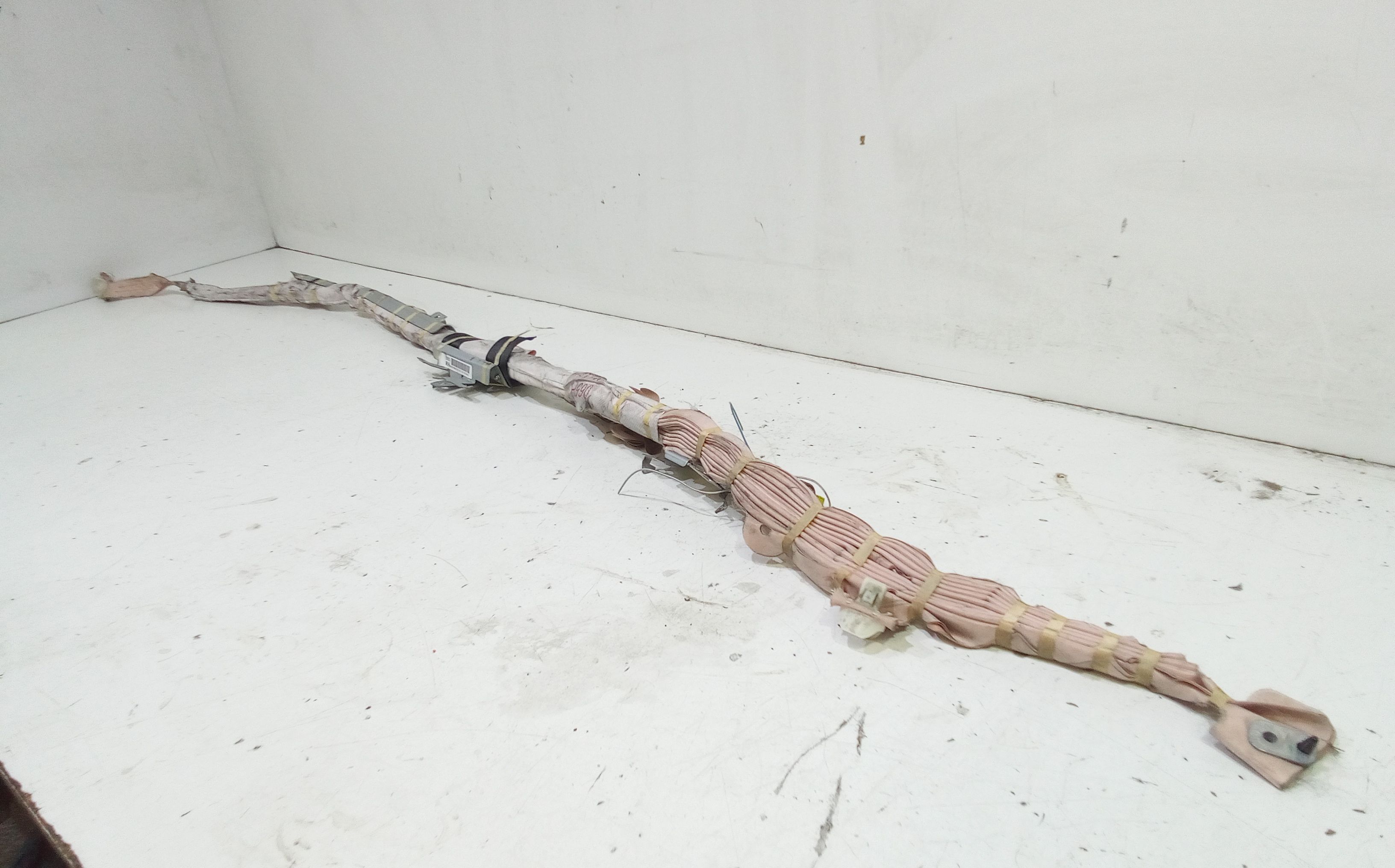 Dispositivo Airbag A Tendina Destro D65157KM0F Usato