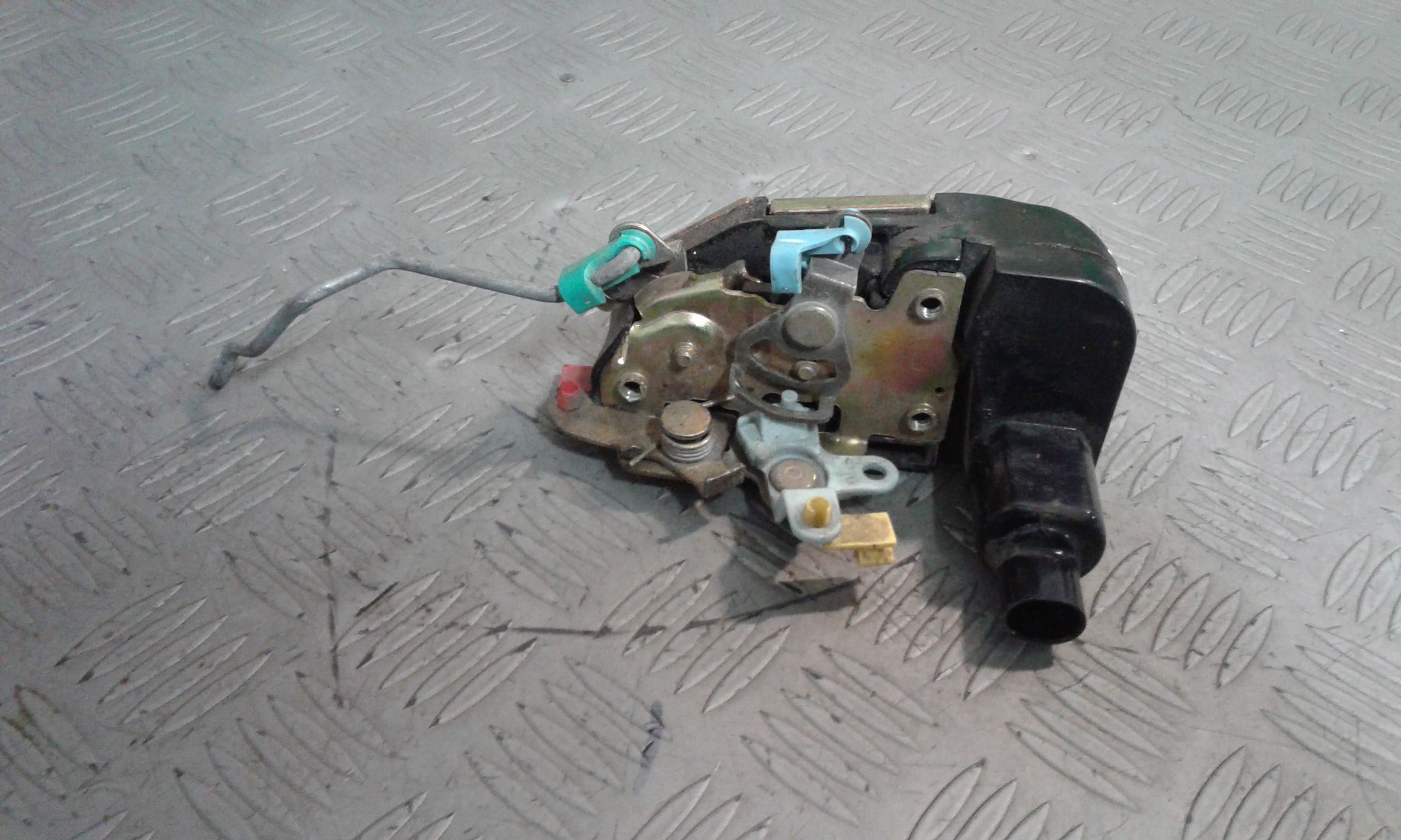 Serratura Porta Ant. Sinistro K04675585 Usato