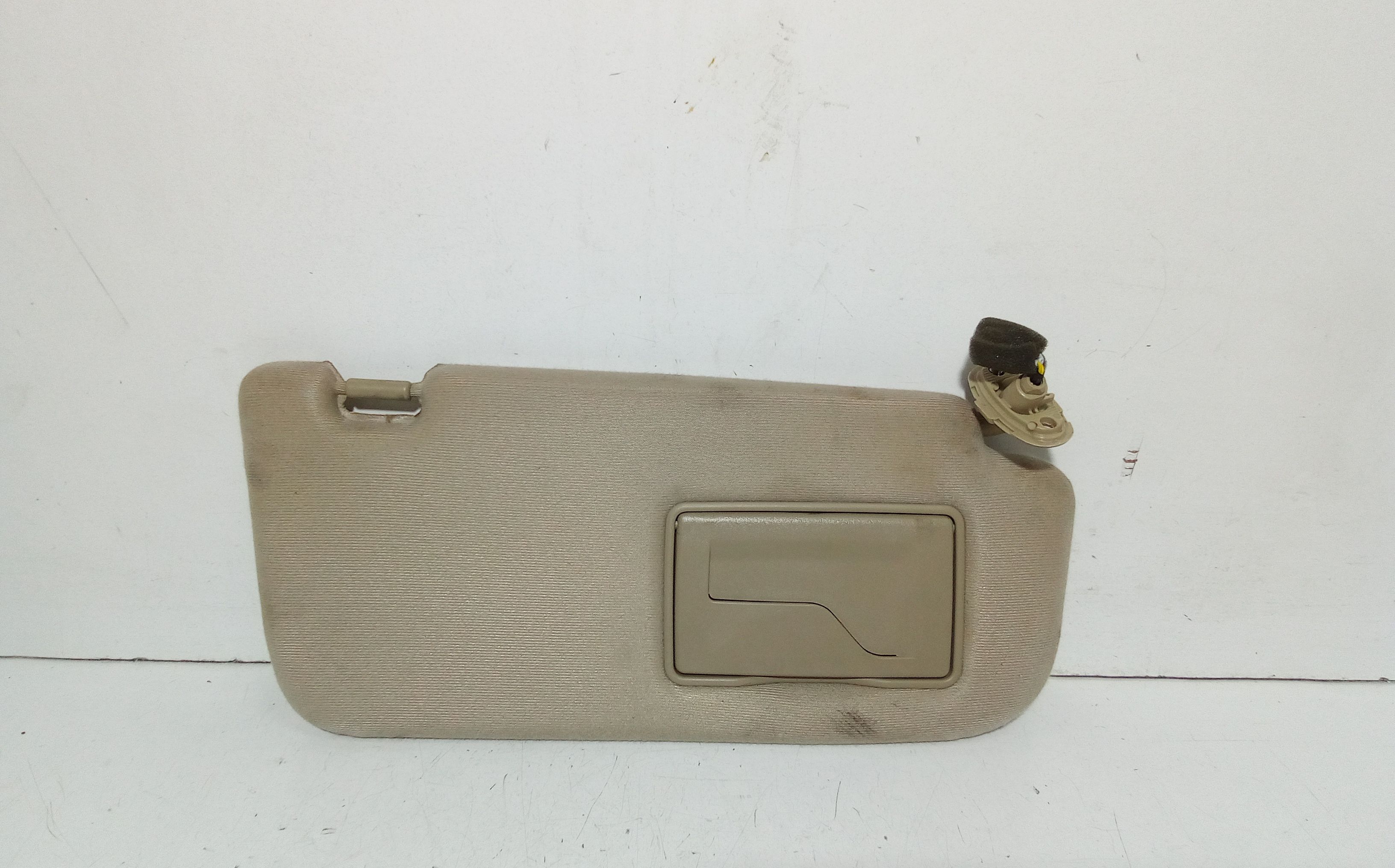 Aletta Parasole Parabrezza Destro 852011F060EZ Usato