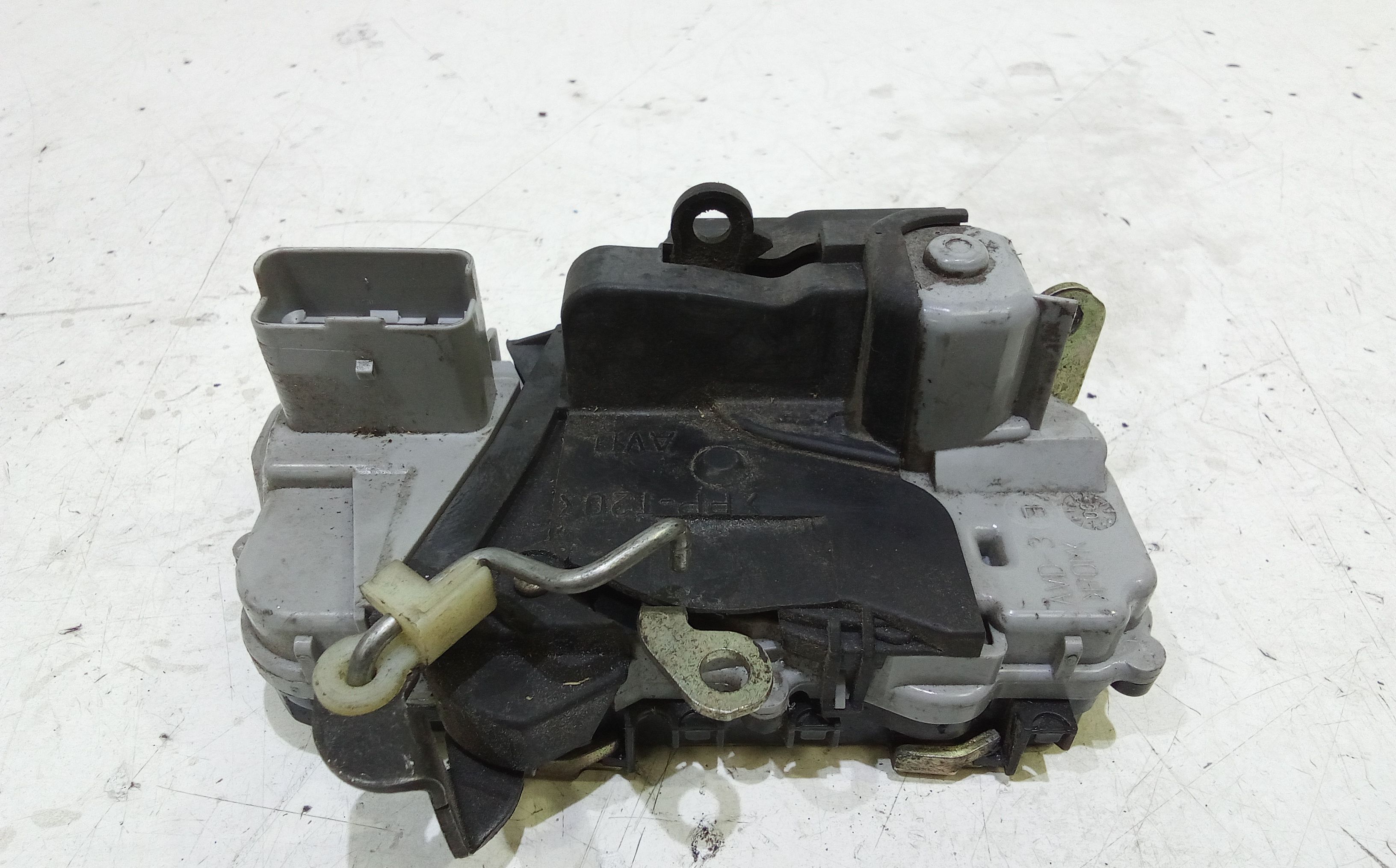 Serratura Porta Ant. Destro 9136K8 Usato