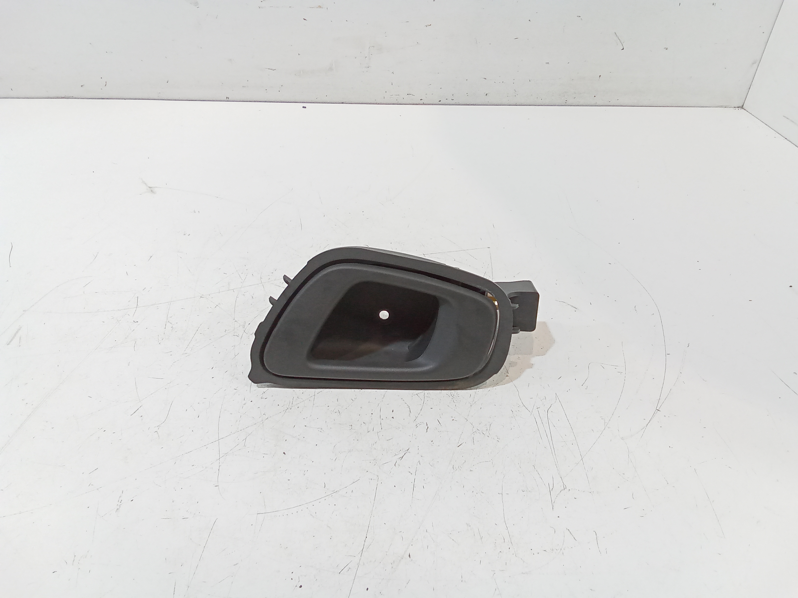 Maniglia Int. Apertura Porta Post. Sinistro 96981778 Usato