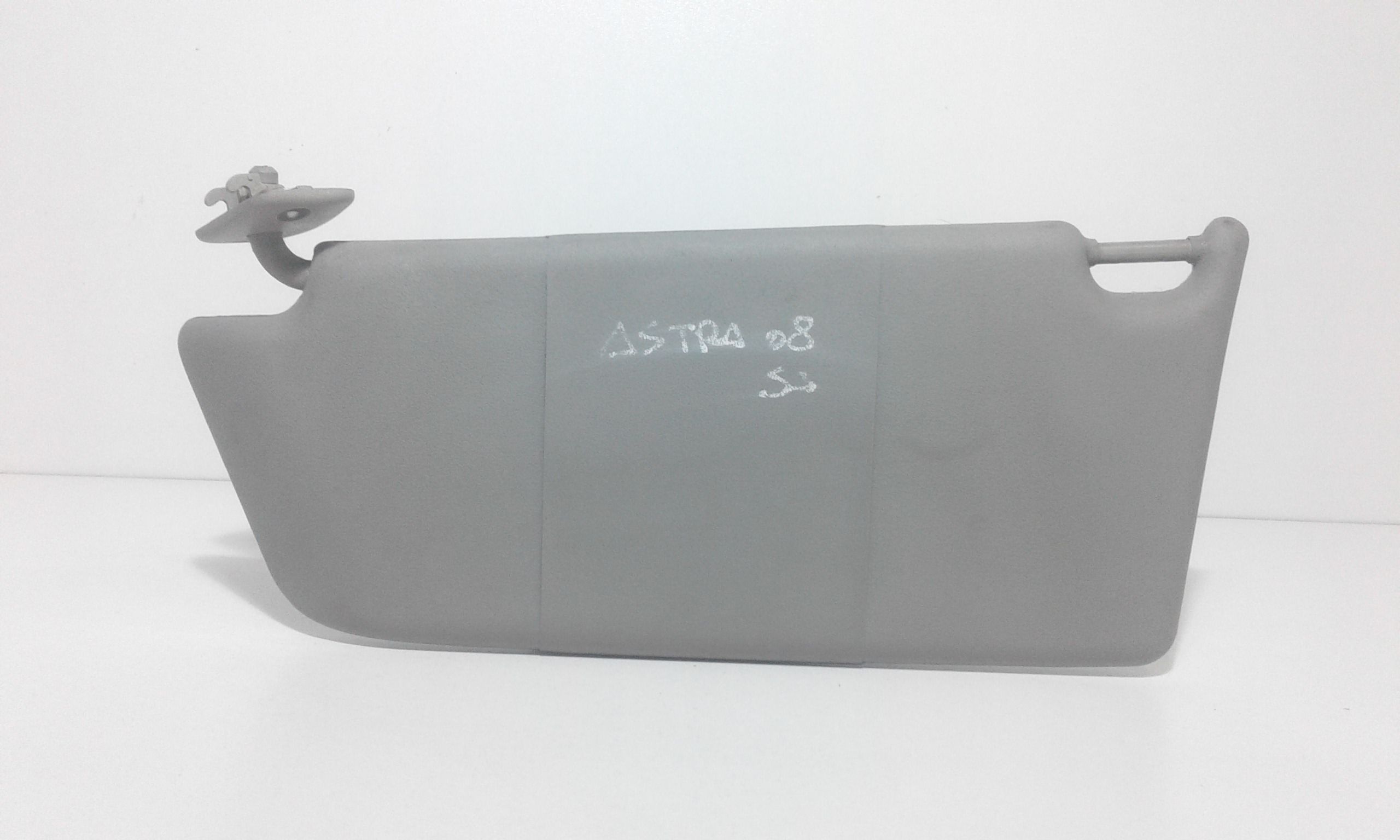 Aletta Parasole Parabrezza Sinistro 13113042 Usato