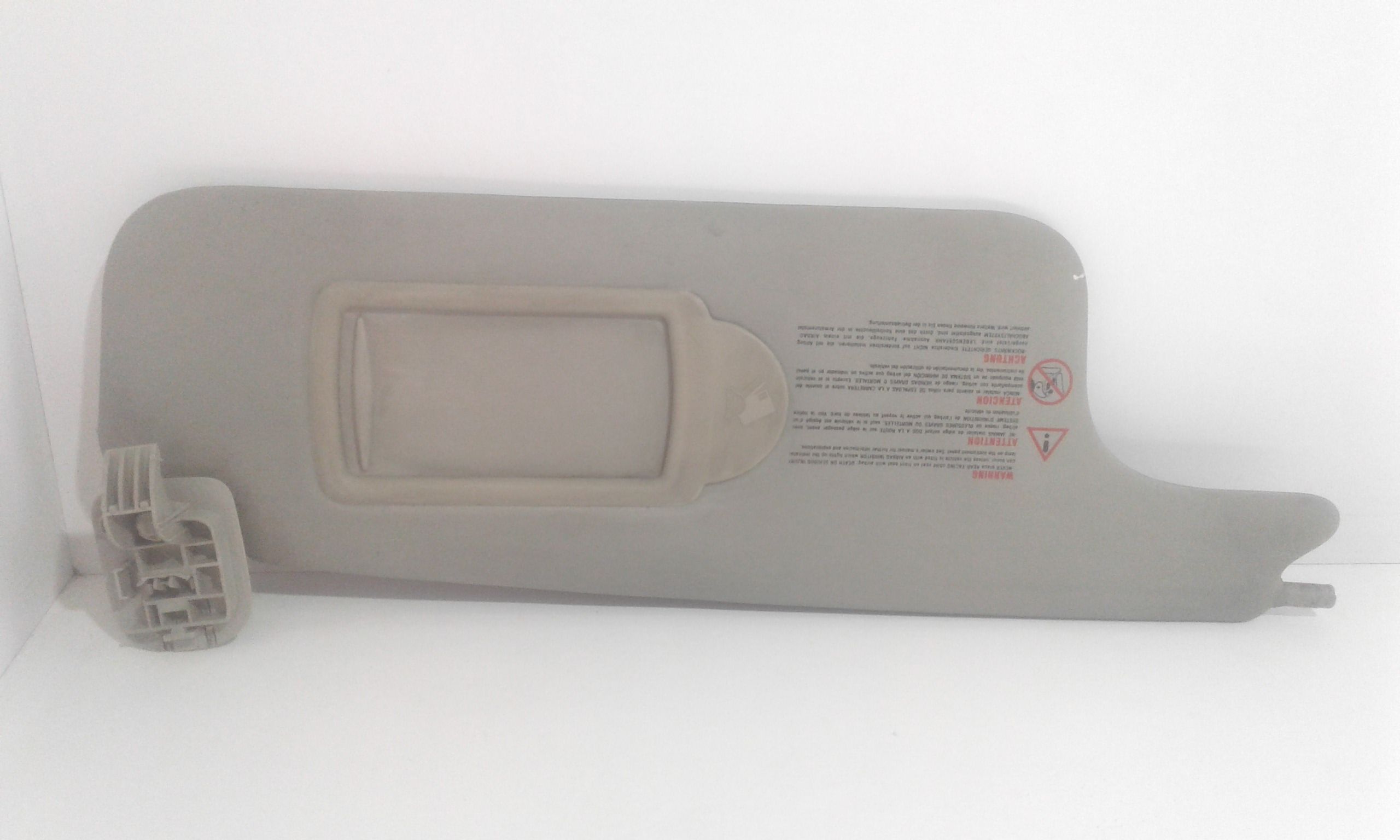 Aletta Parasole Parabrezza Destro 8200246819 Usato