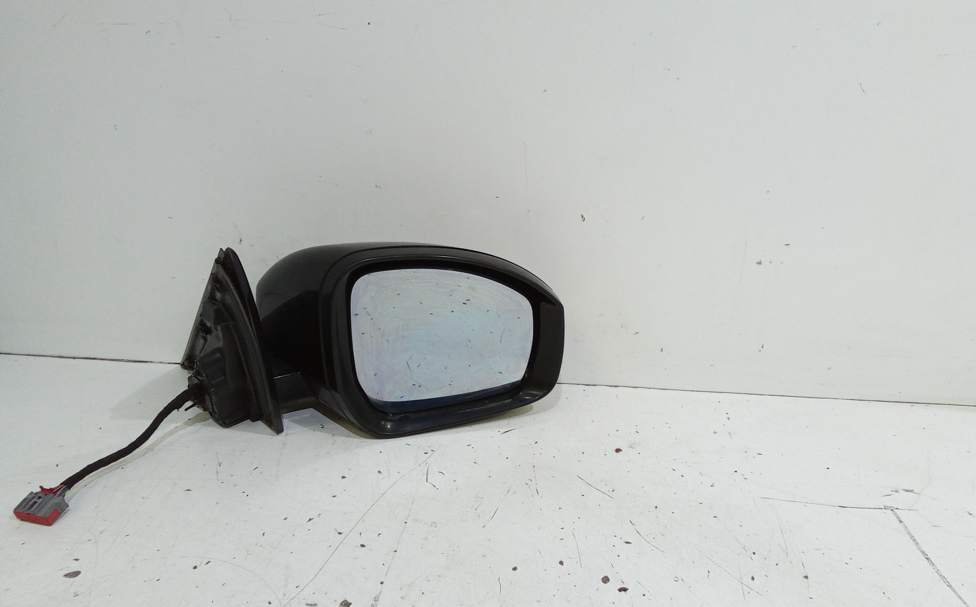 Retrovisore Est. Destro Usato