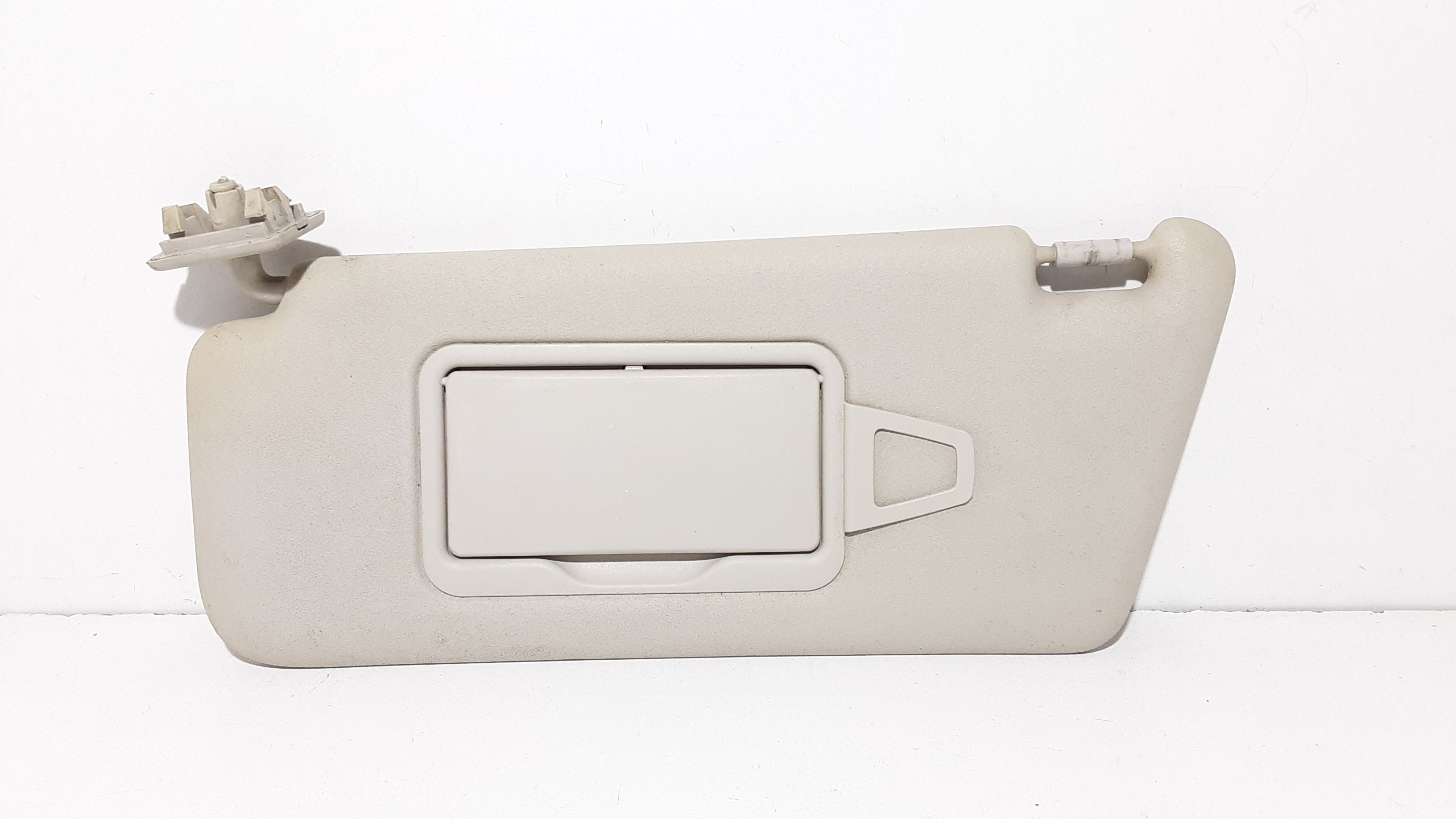 Aletta Parasole Parabrezza Sinistro A16981001107H48 Usato