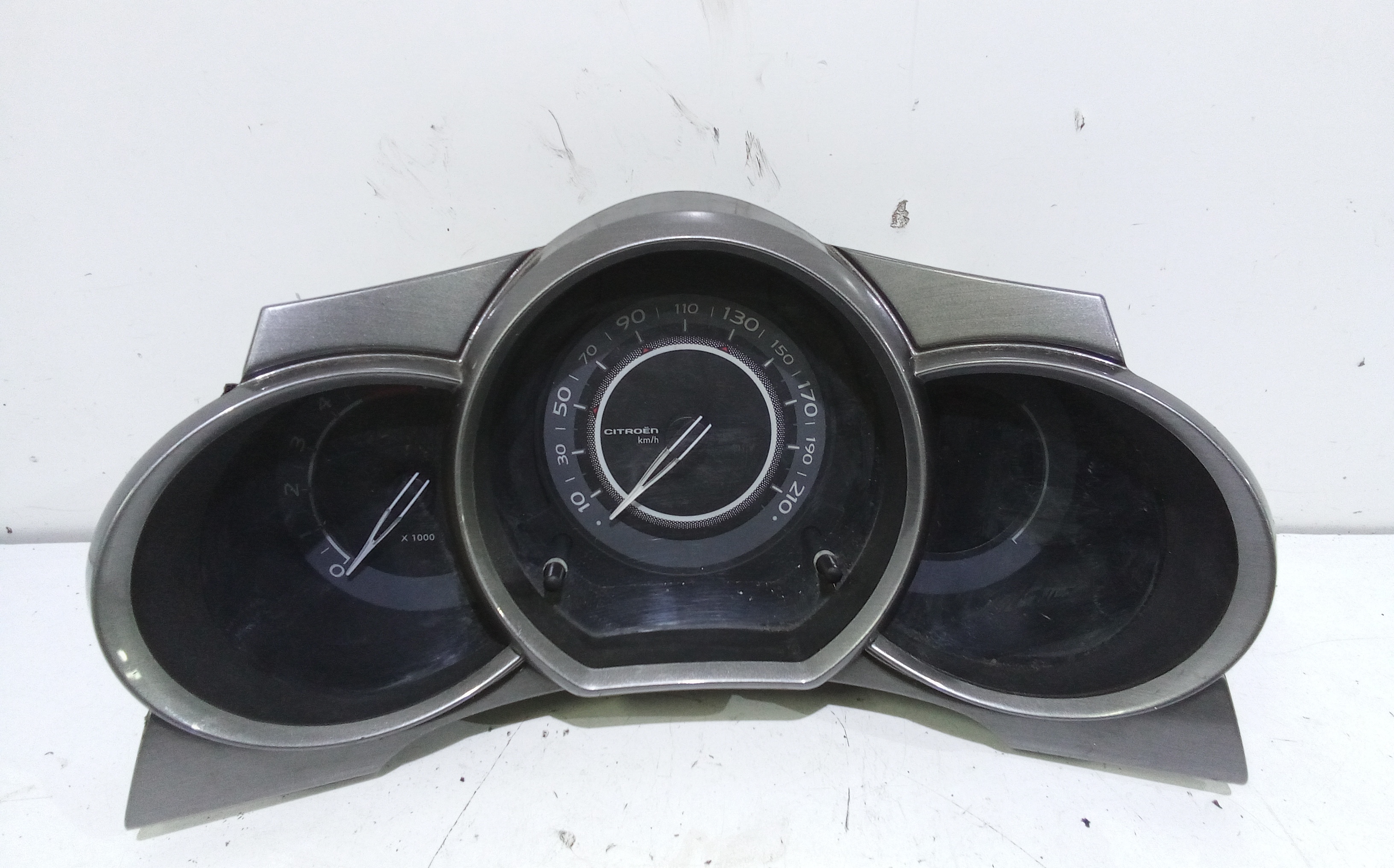 Quadro Portastrumenti Usato