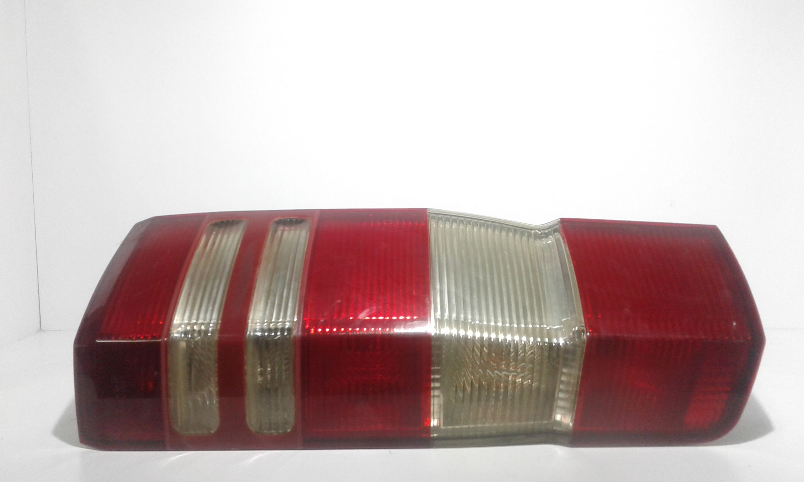 Fanale Post. Sinistro A9068202100 Usato