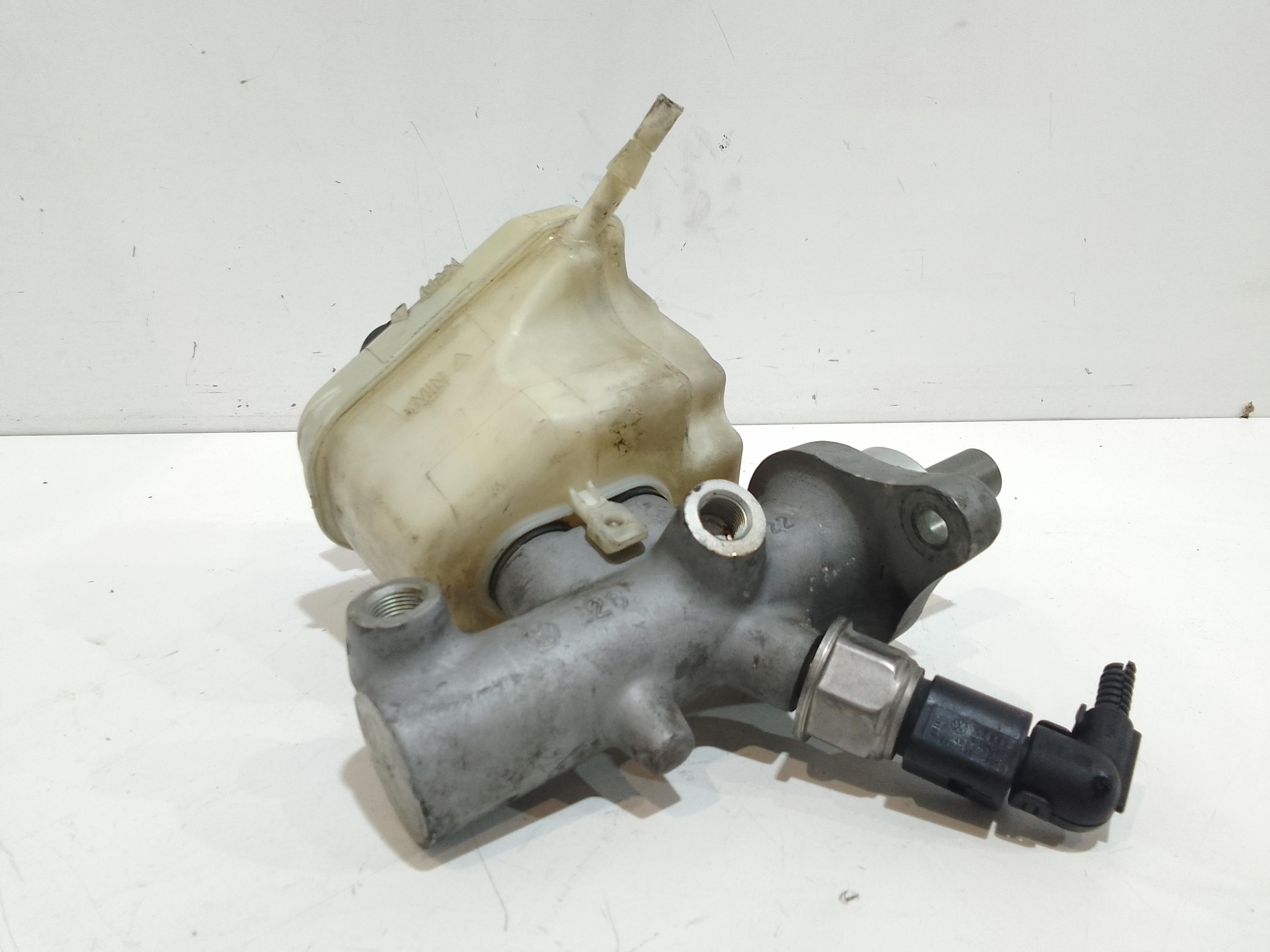 Pompa Comando Freni 7L0611019E Usato