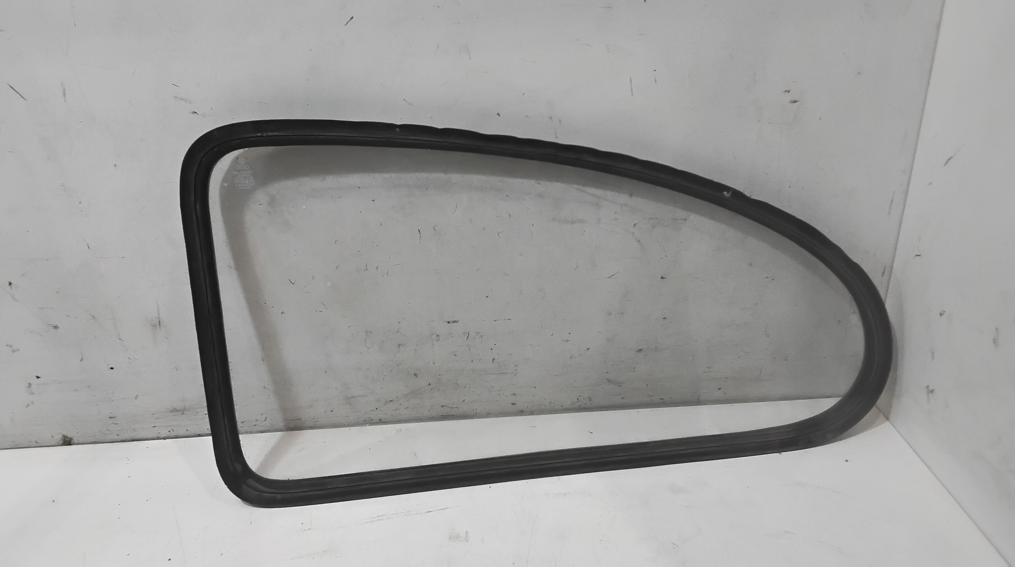 Fisso Porta Post. Destro Usato